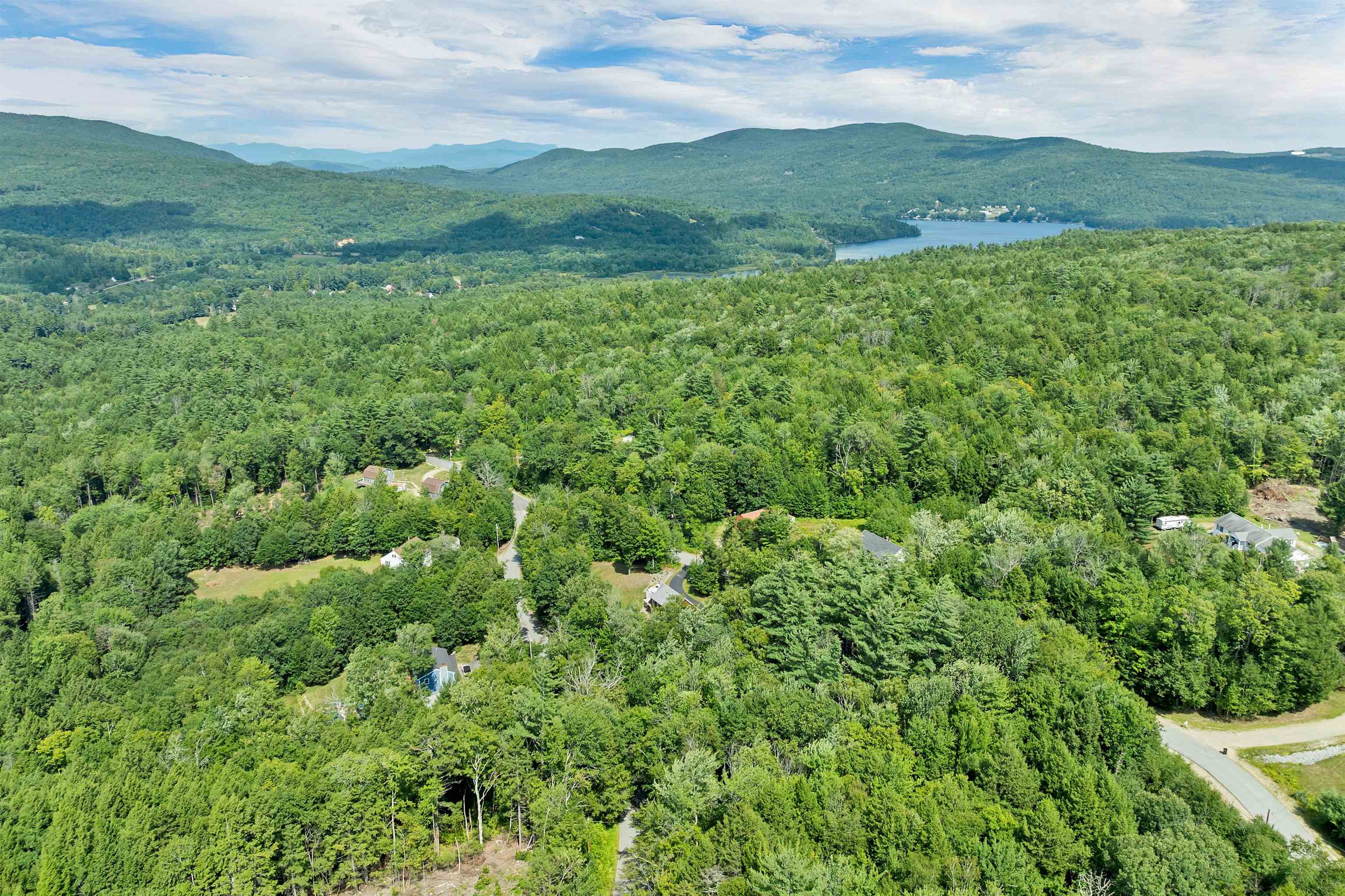 16 Valley View Road