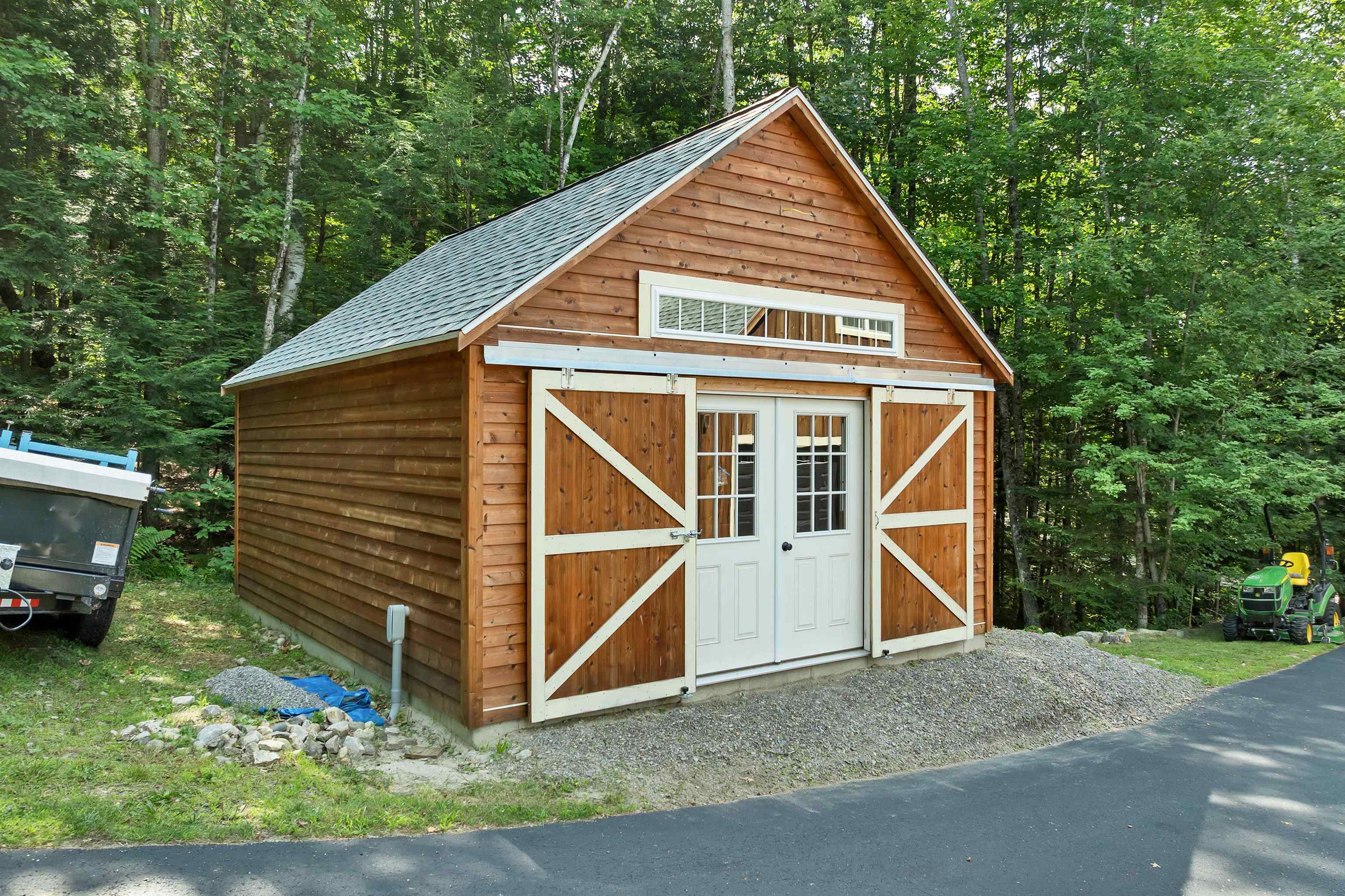 16 Valley View Road