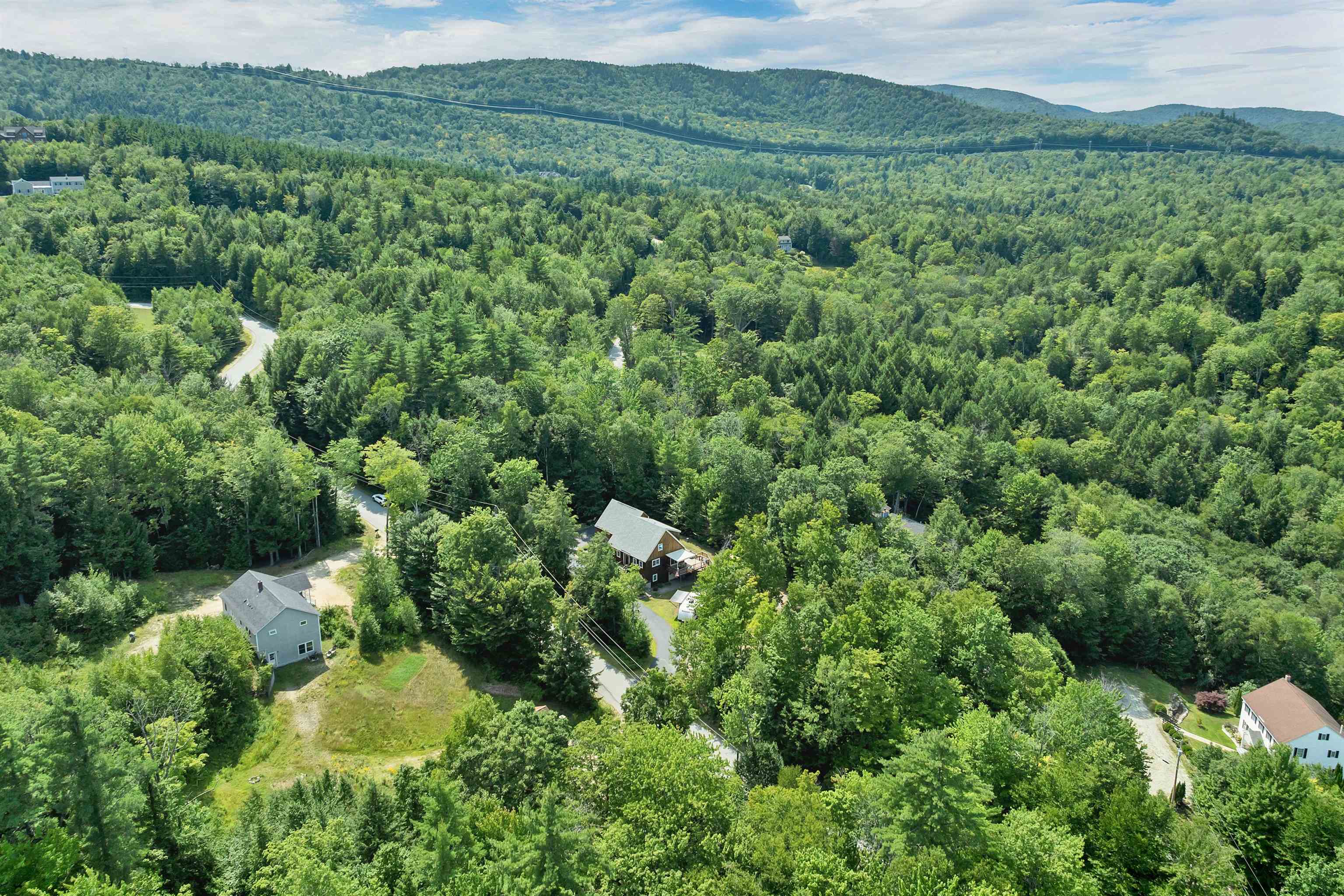 16 Valley View Road