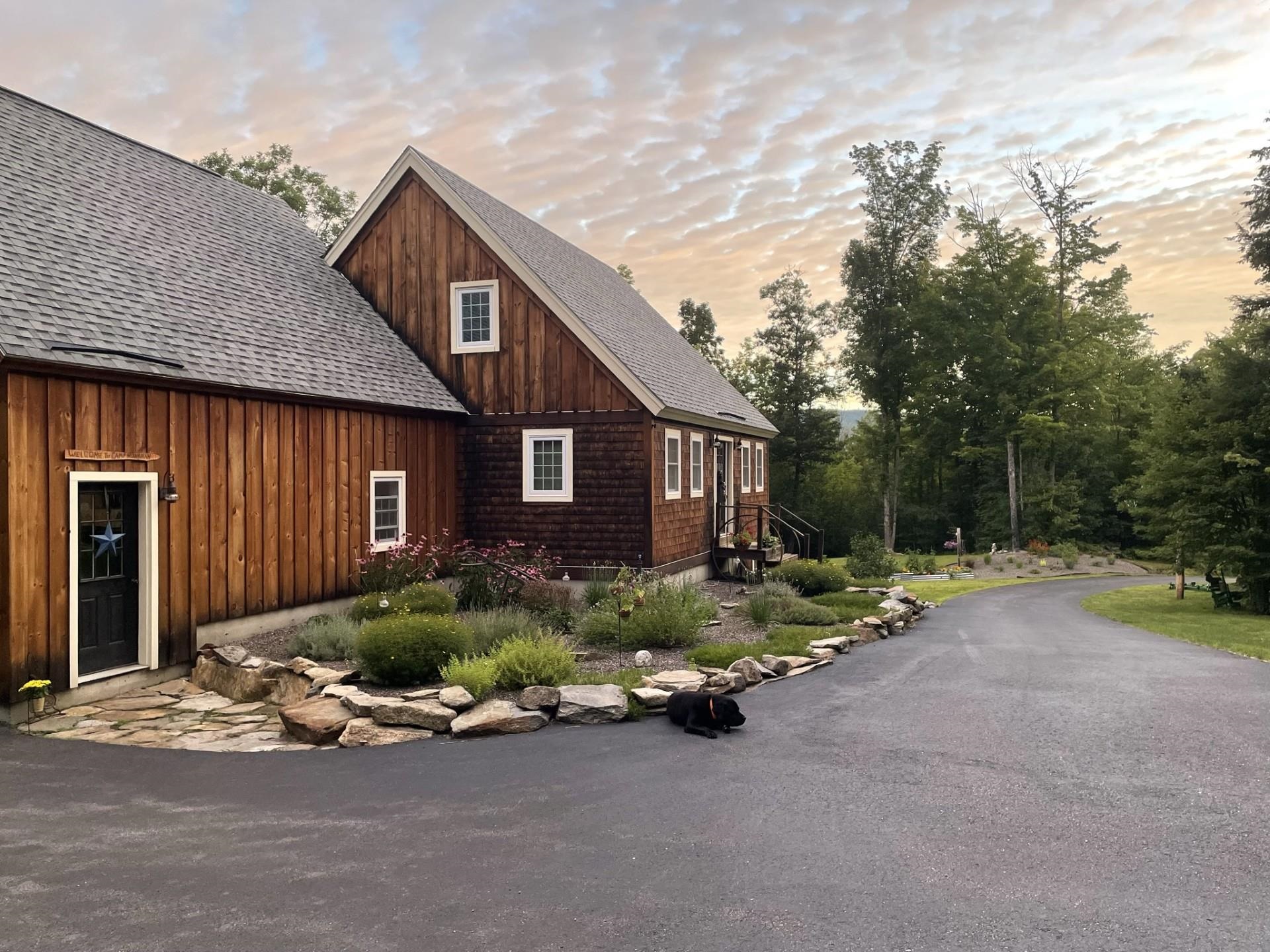 16 Valley View Road
