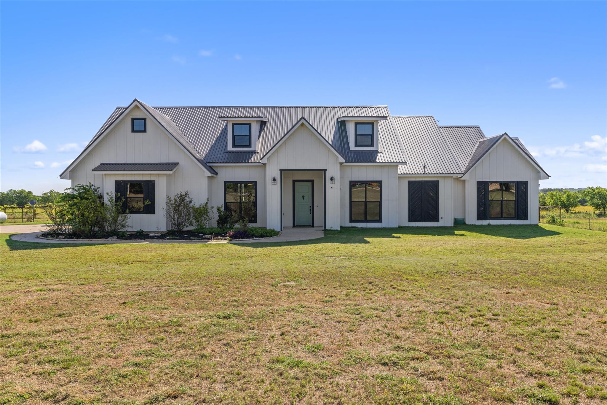 1652 County Road 307