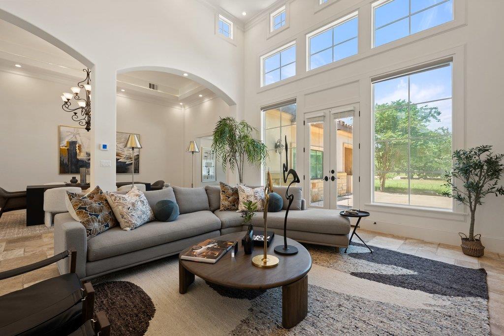 102 Long Point CV