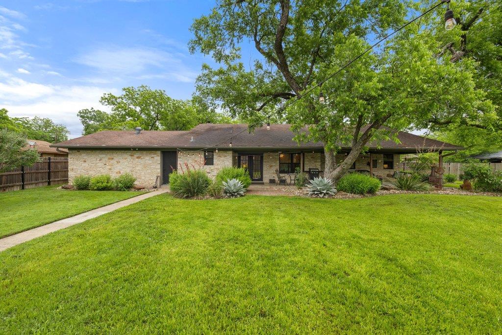 302 Schramm RD