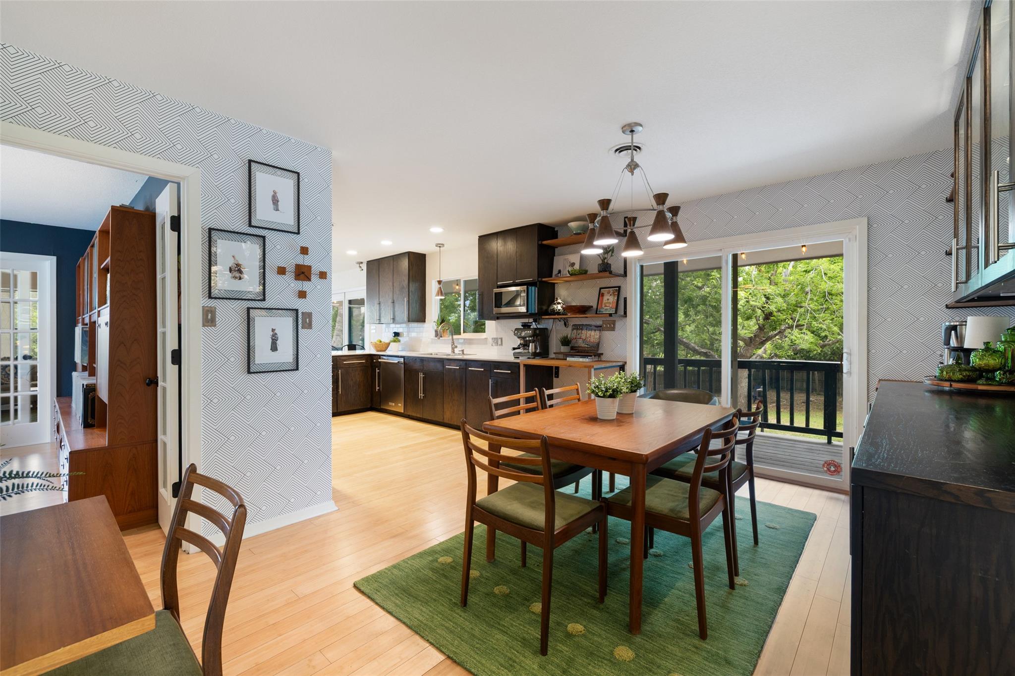 1712 McCoy PL