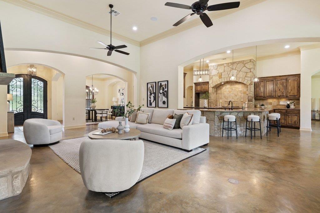 100 Portafino LN
