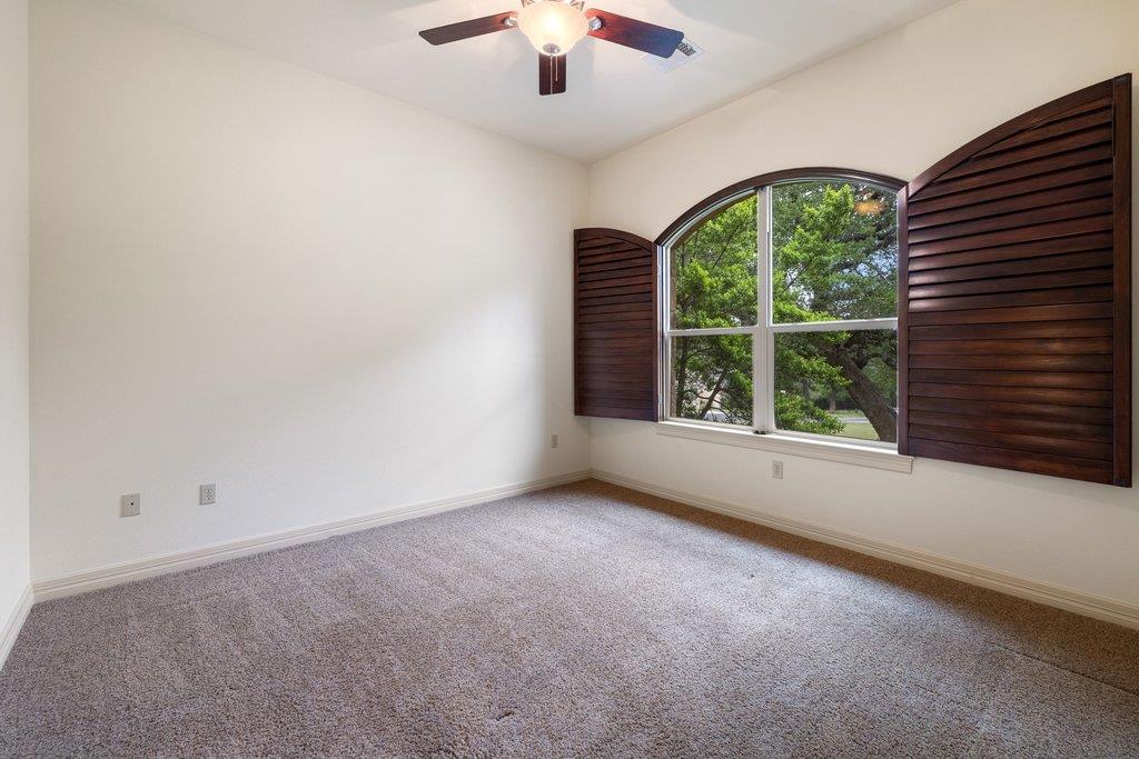 100 Portafino LN