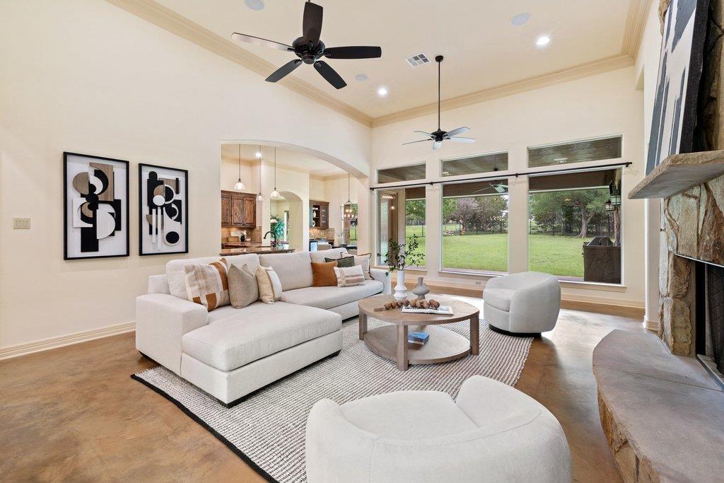 100 Portafino LN