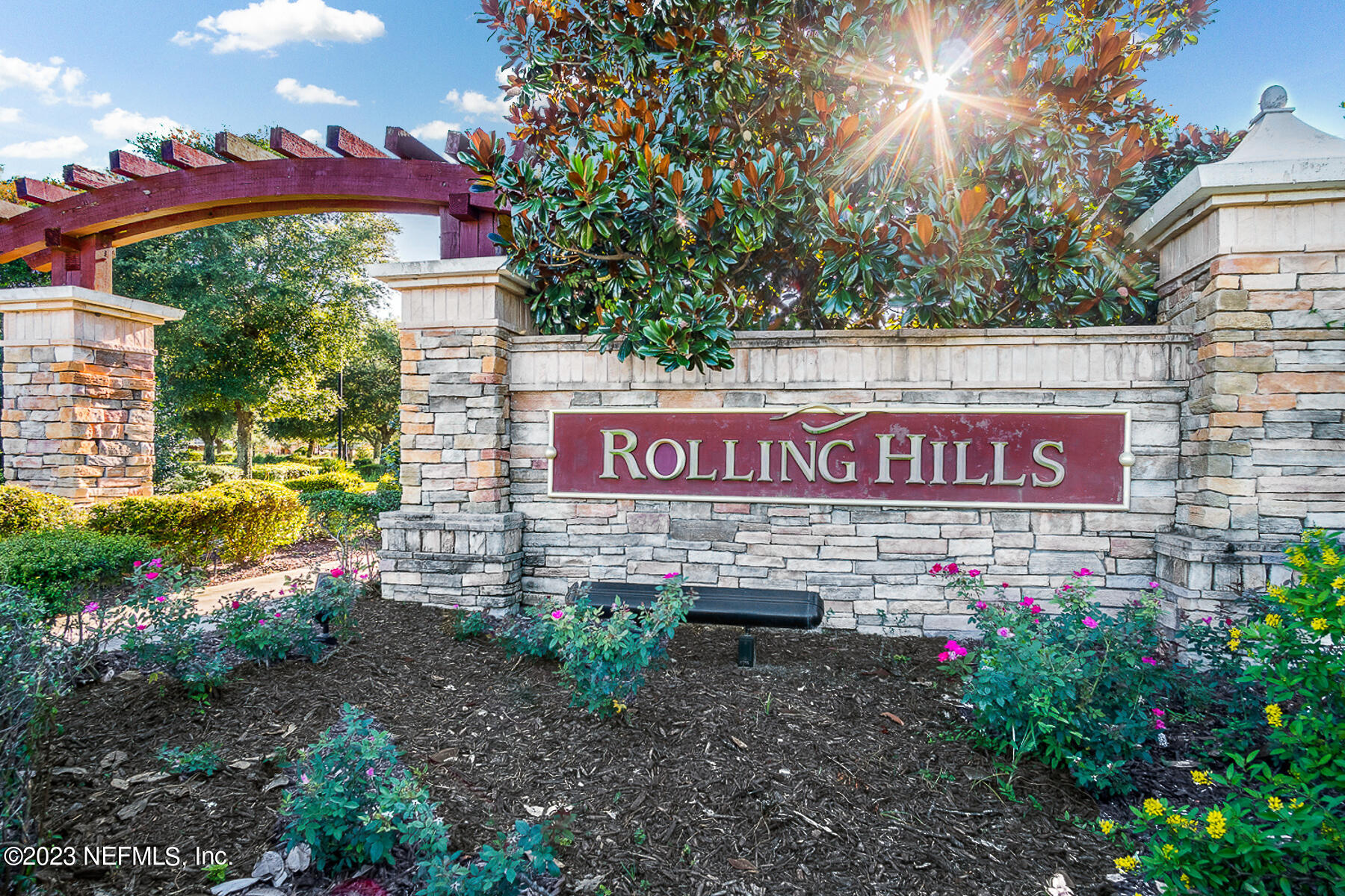 3323 RIDGEVIEW Drive