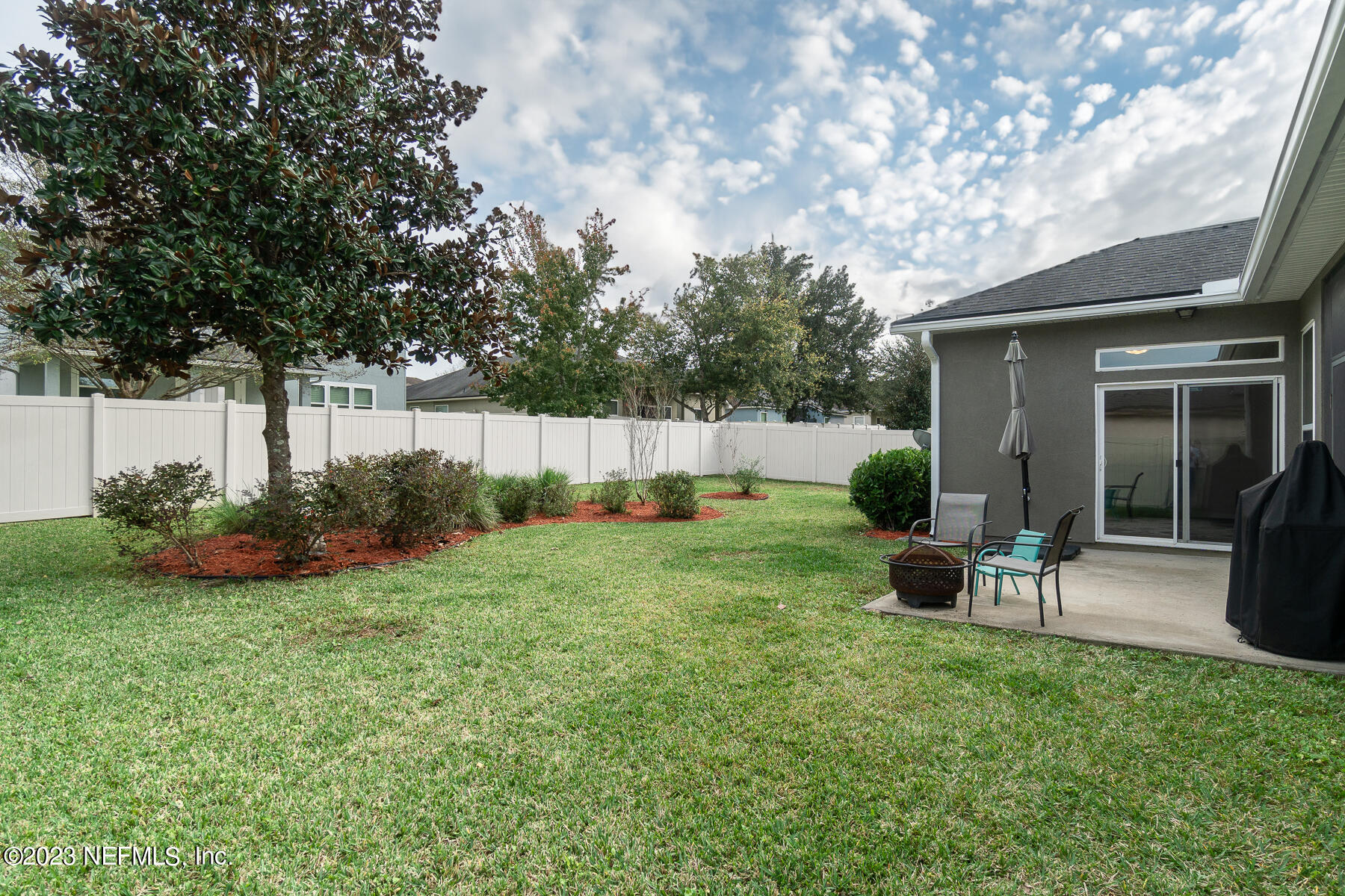 3323 RIDGEVIEW Drive