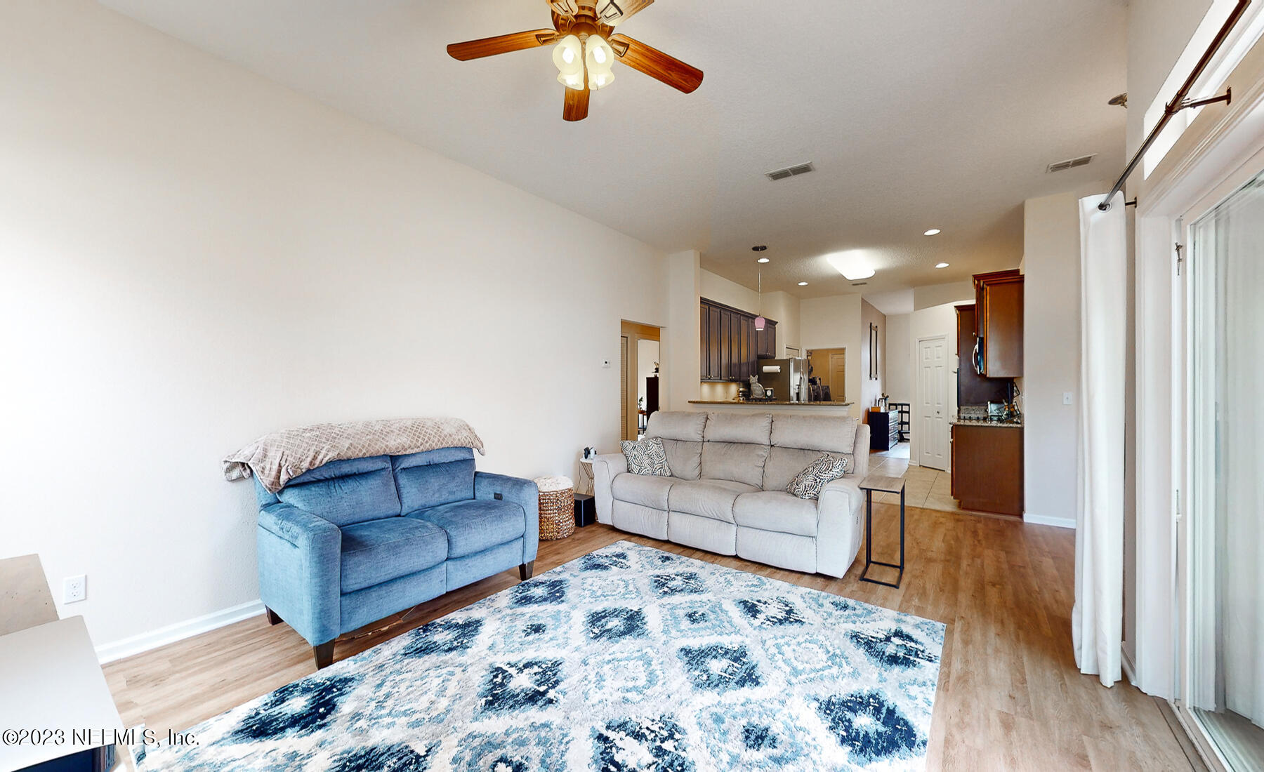 3323 RIDGEVIEW Drive
