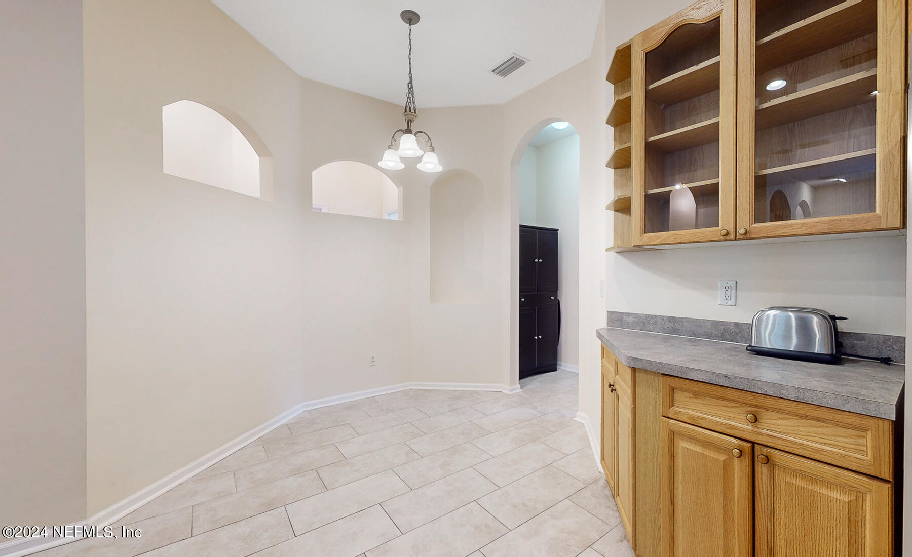 760 BONAPARTE Drive