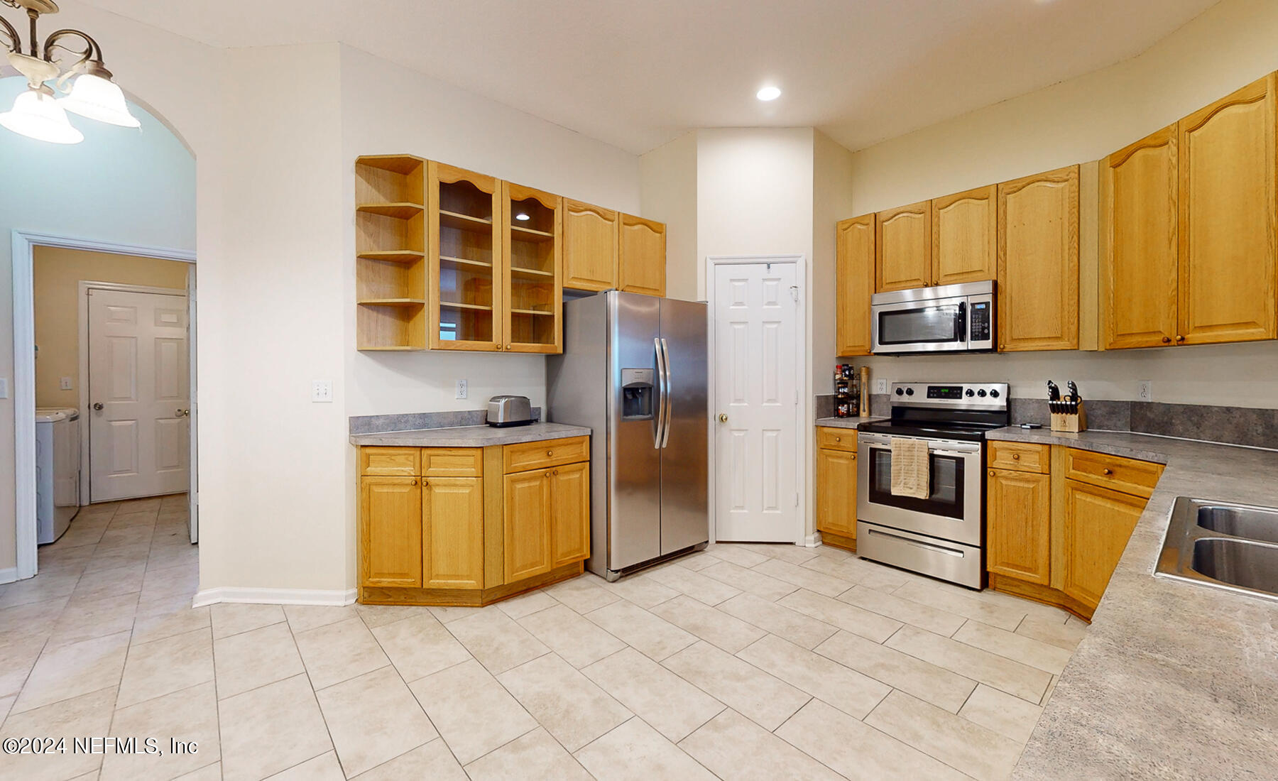 760 BONAPARTE Drive