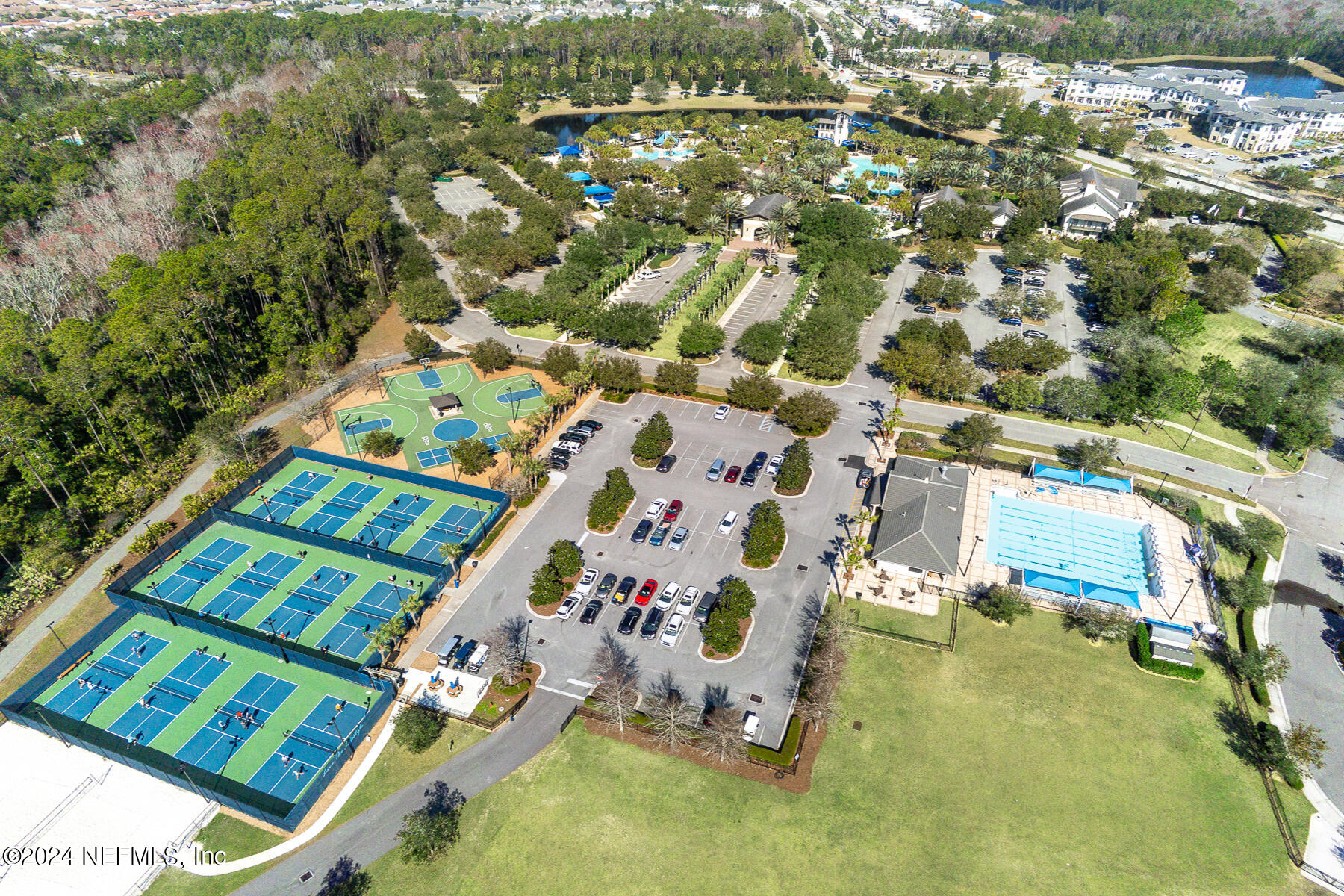 15 MYRTLE BROOK Bend