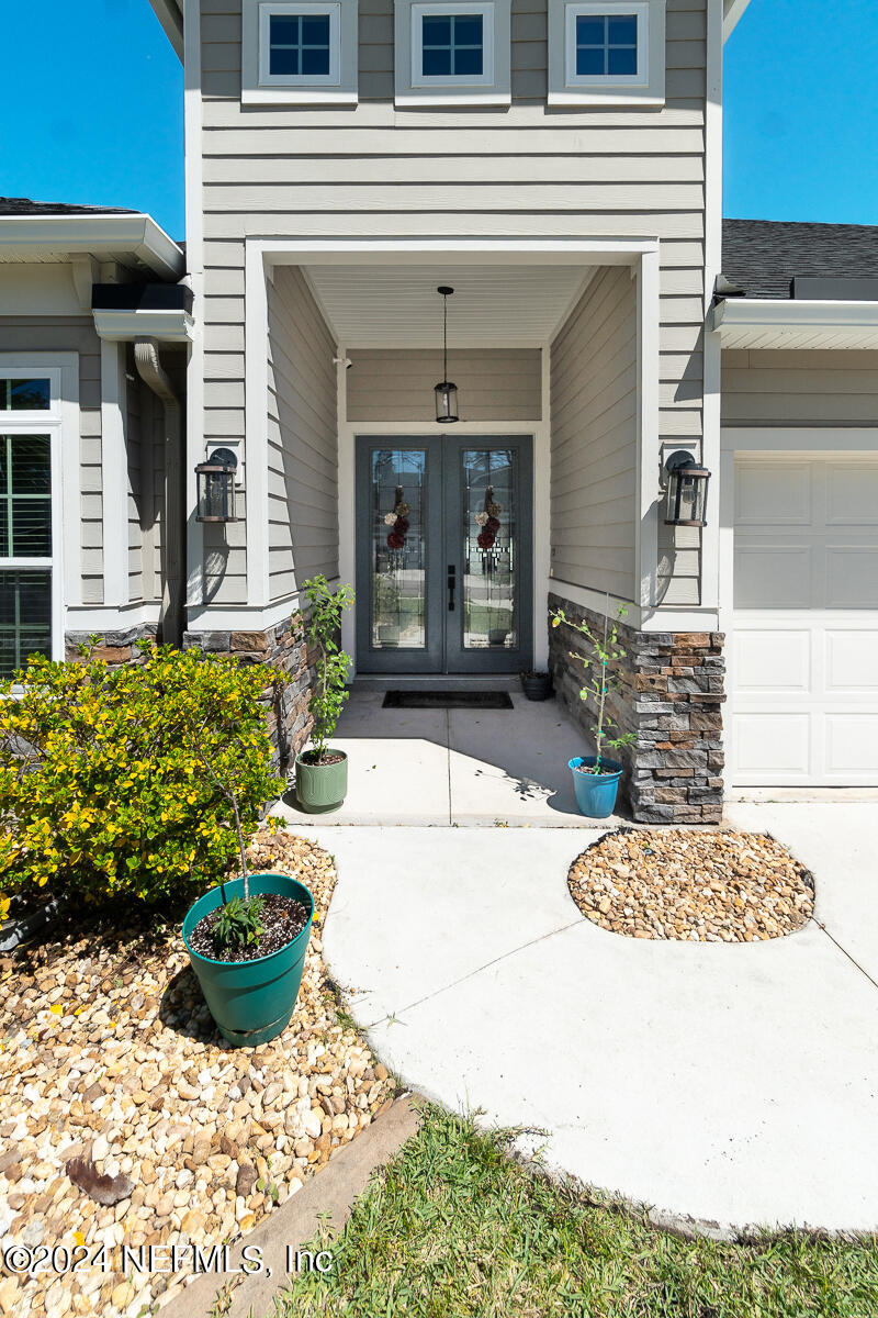 2133 ARDEN FOREST Place