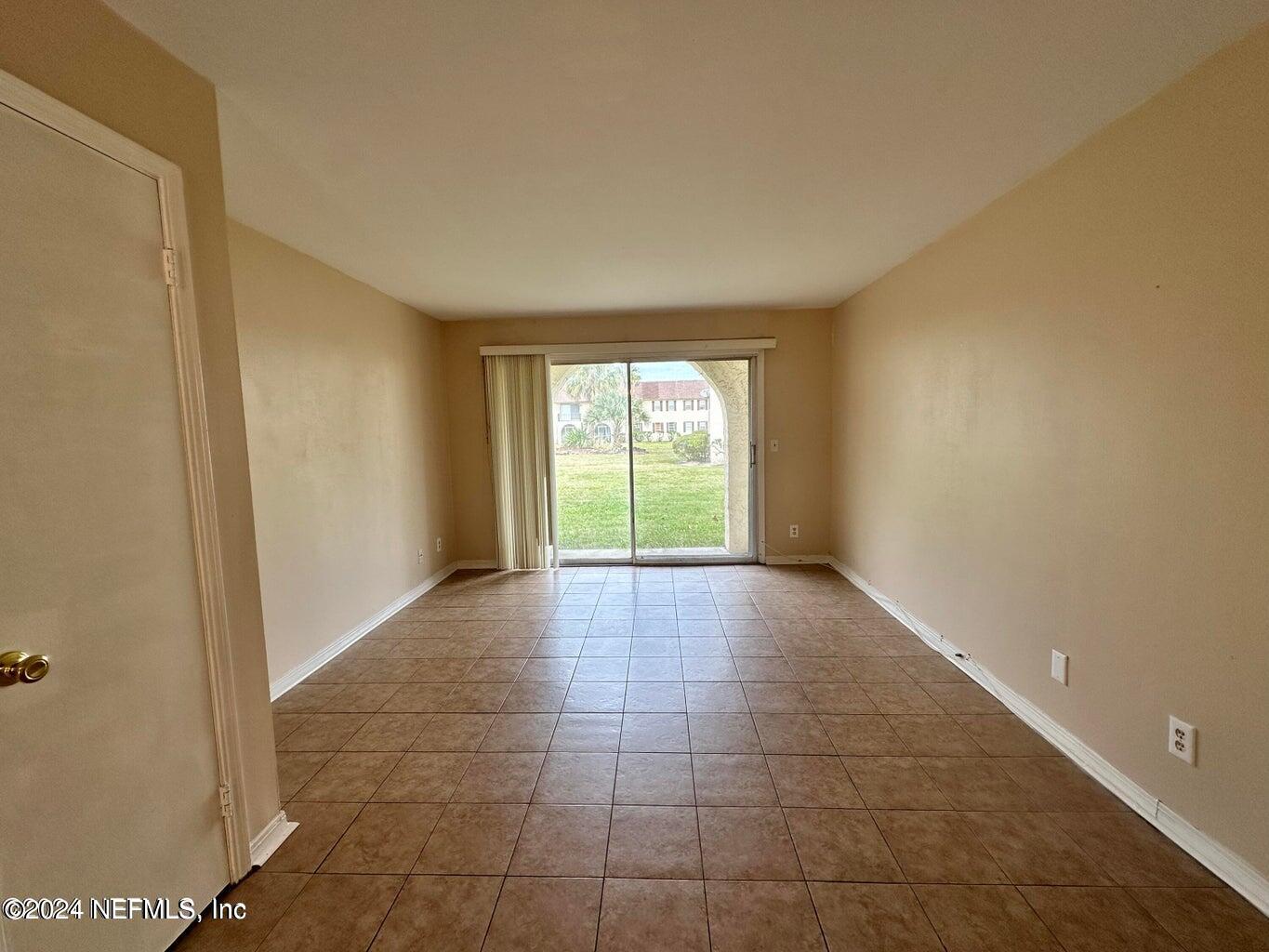 7341 EL OCHO Road, 3