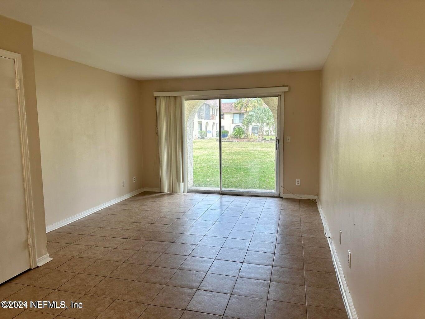 7341 EL OCHO Road, 3