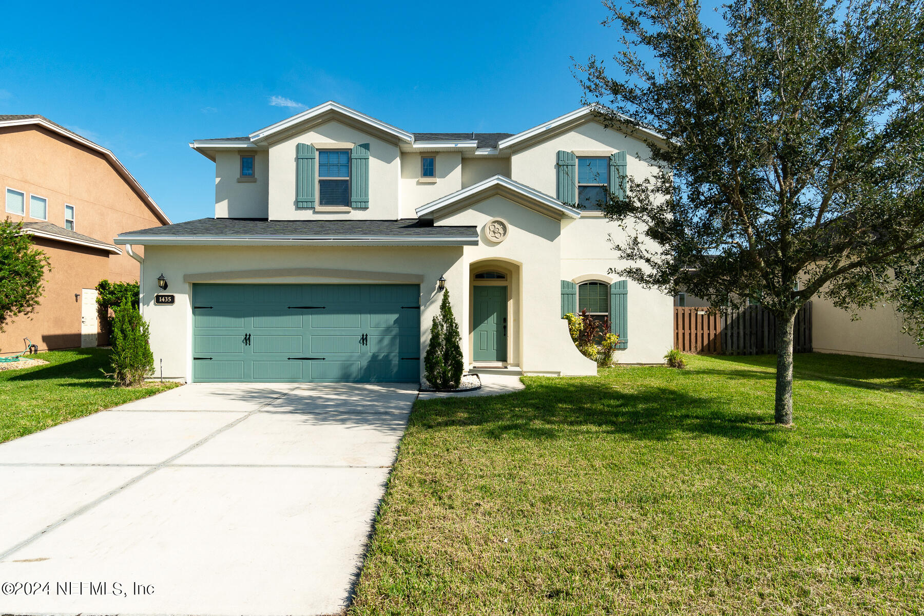 1435 NOCHAWAY Drive