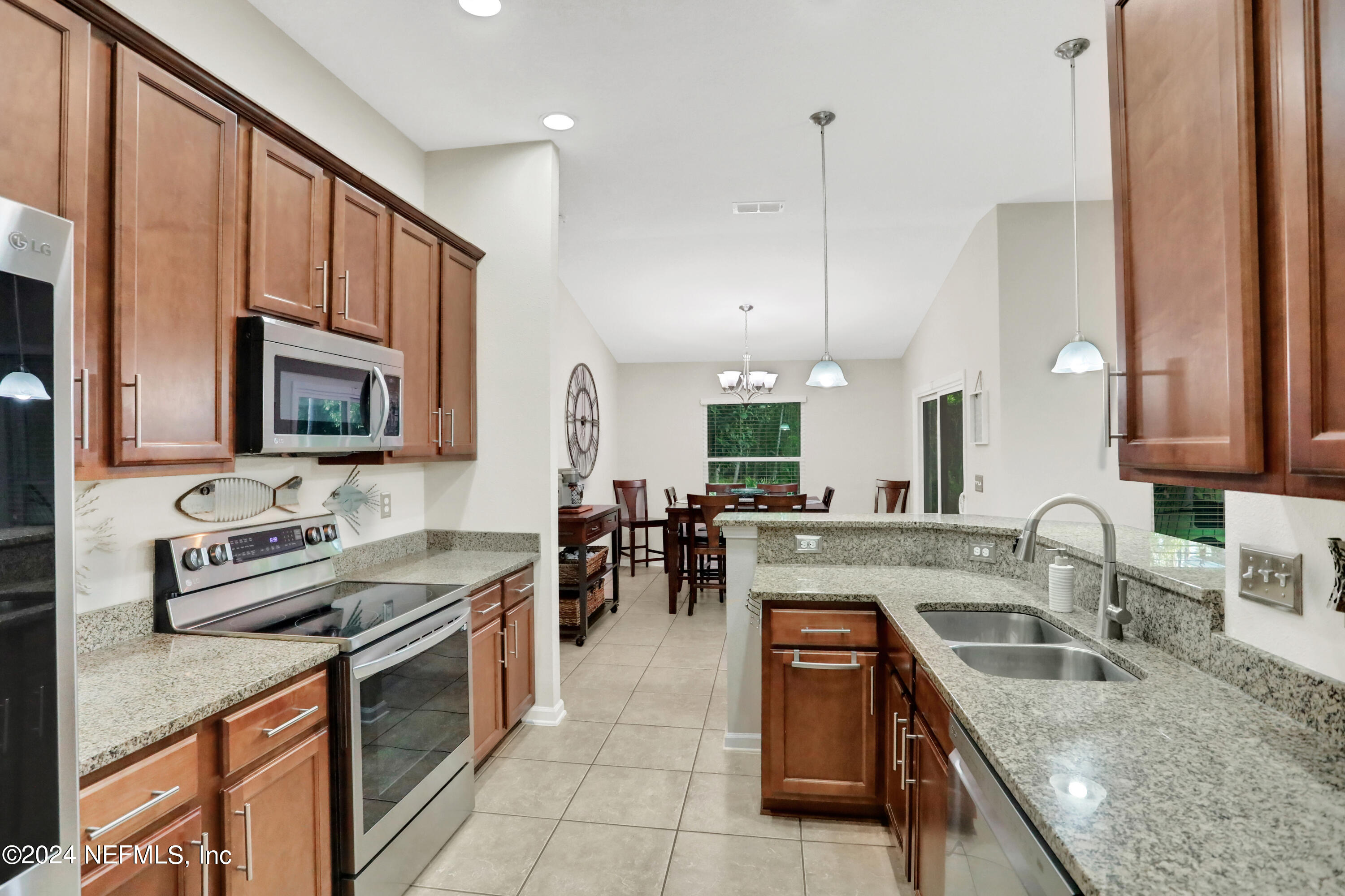 256 BRIDGEPORT Lane
