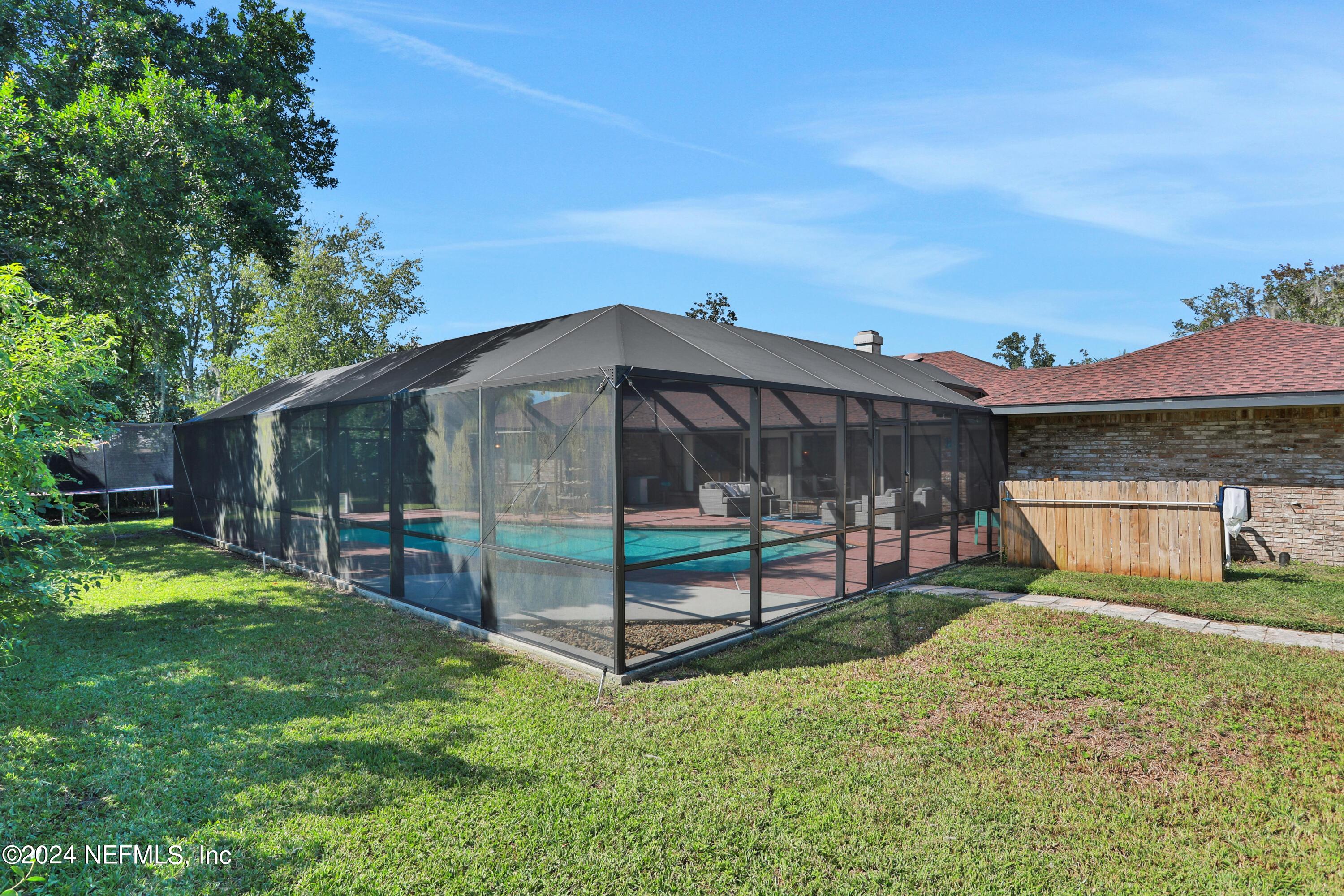 397 PERTHSHIRE Drive