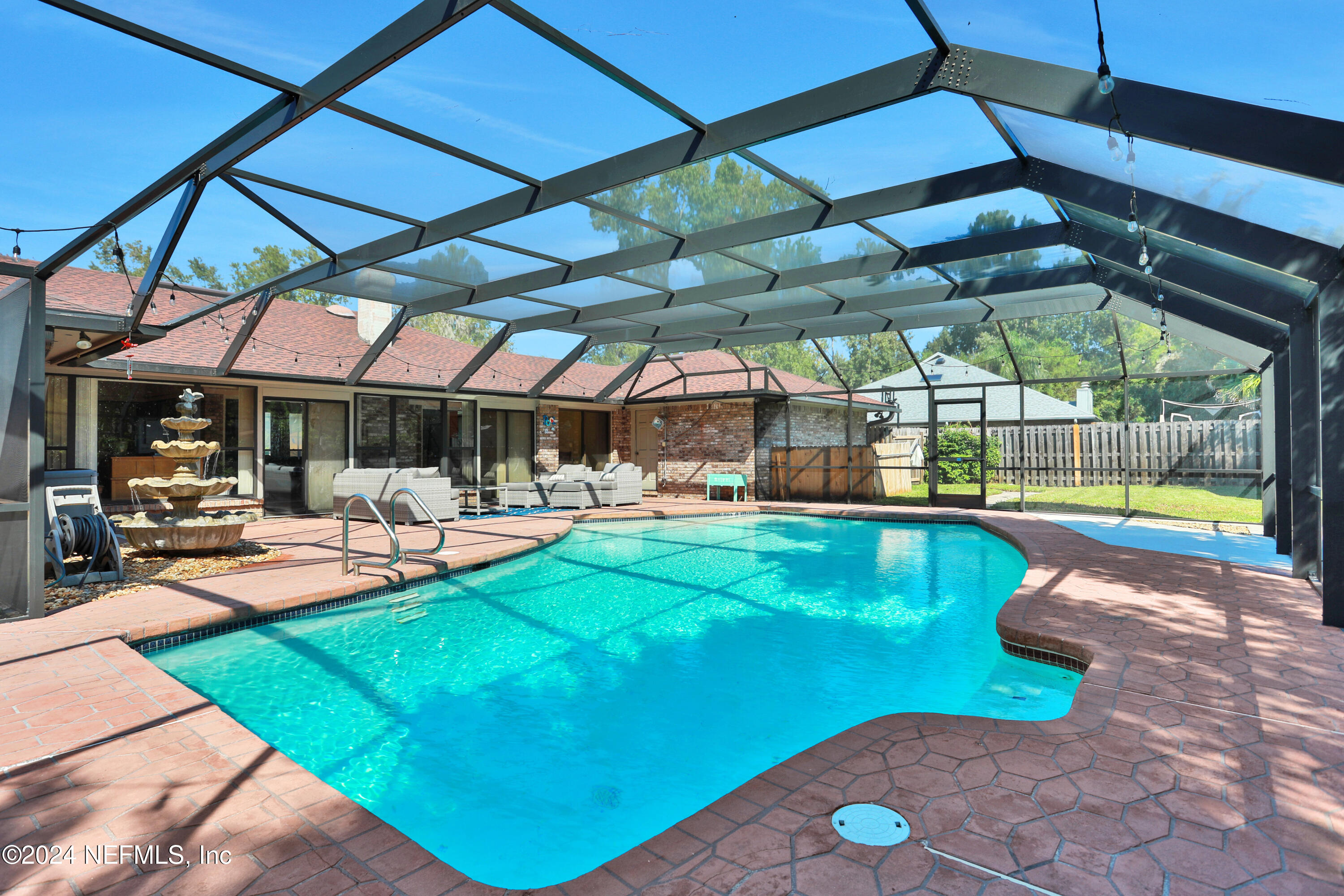 397 PERTHSHIRE Drive
