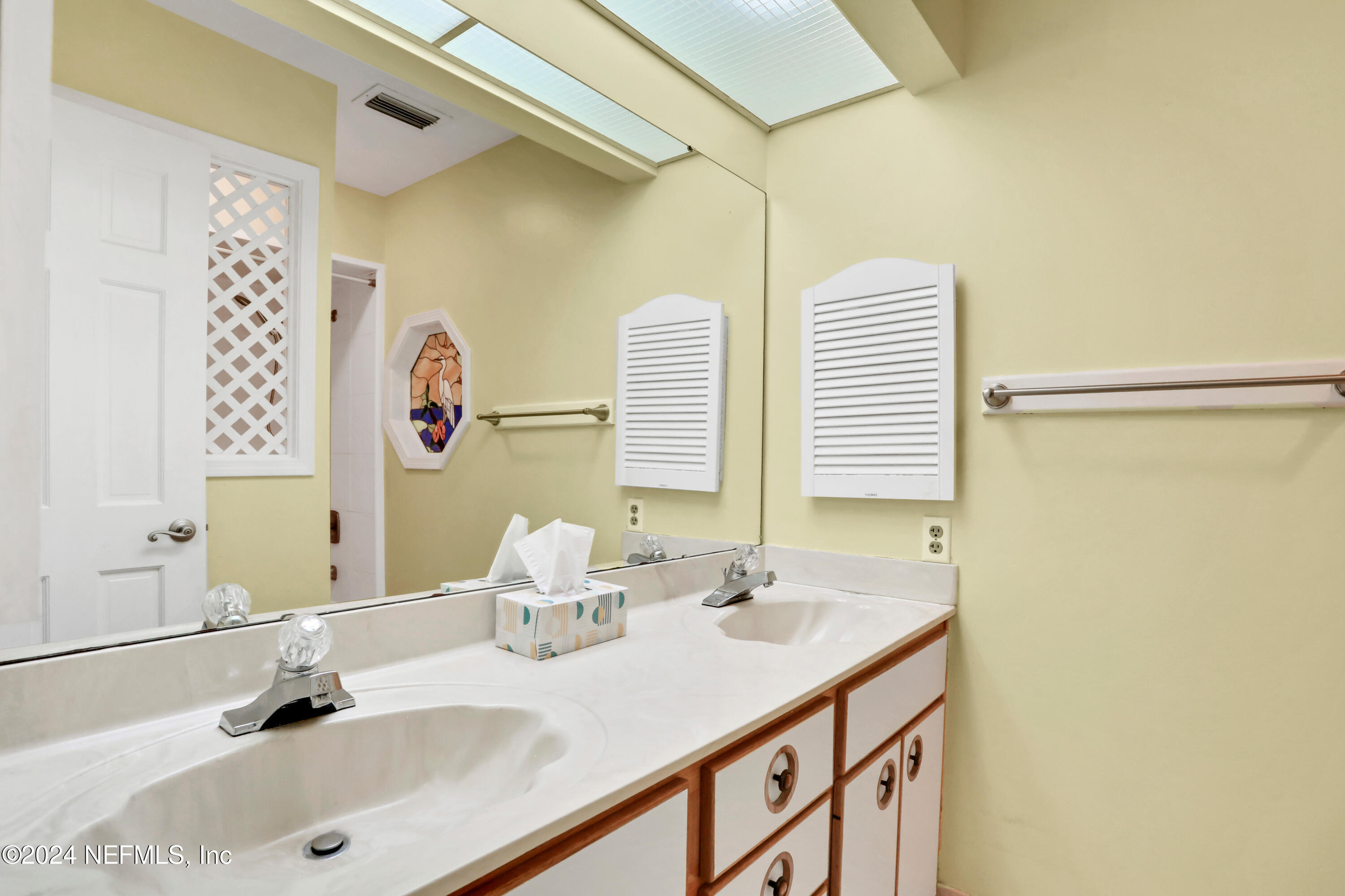 397 PERTHSHIRE Drive