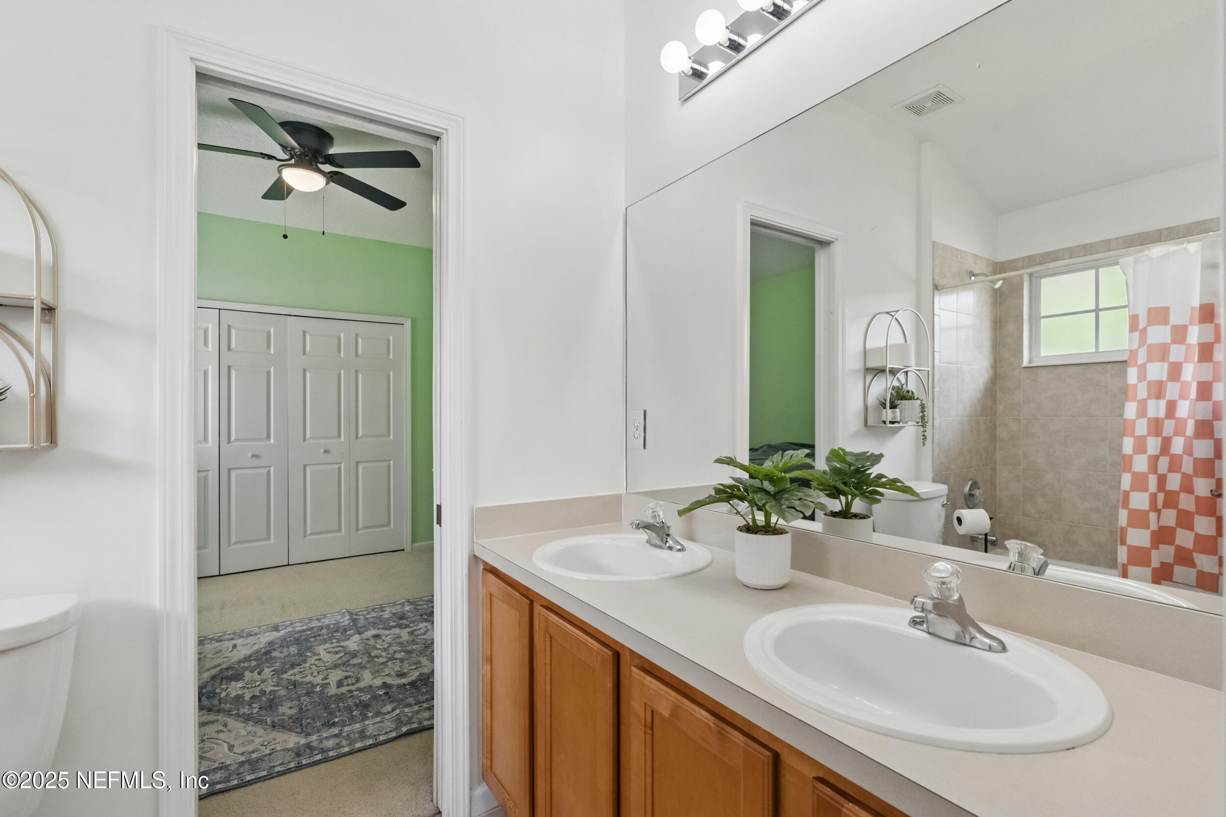 865 THOROUGHBRED Drive