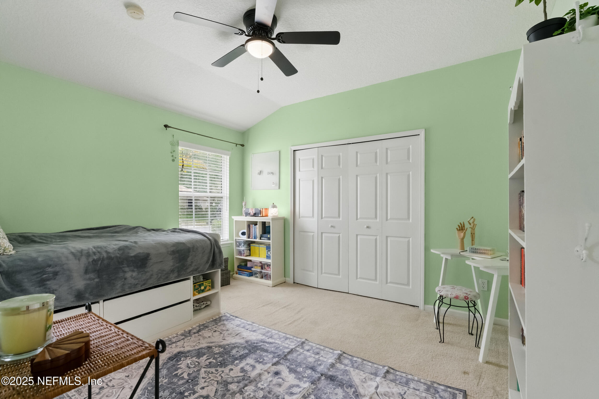 865 THOROUGHBRED Drive