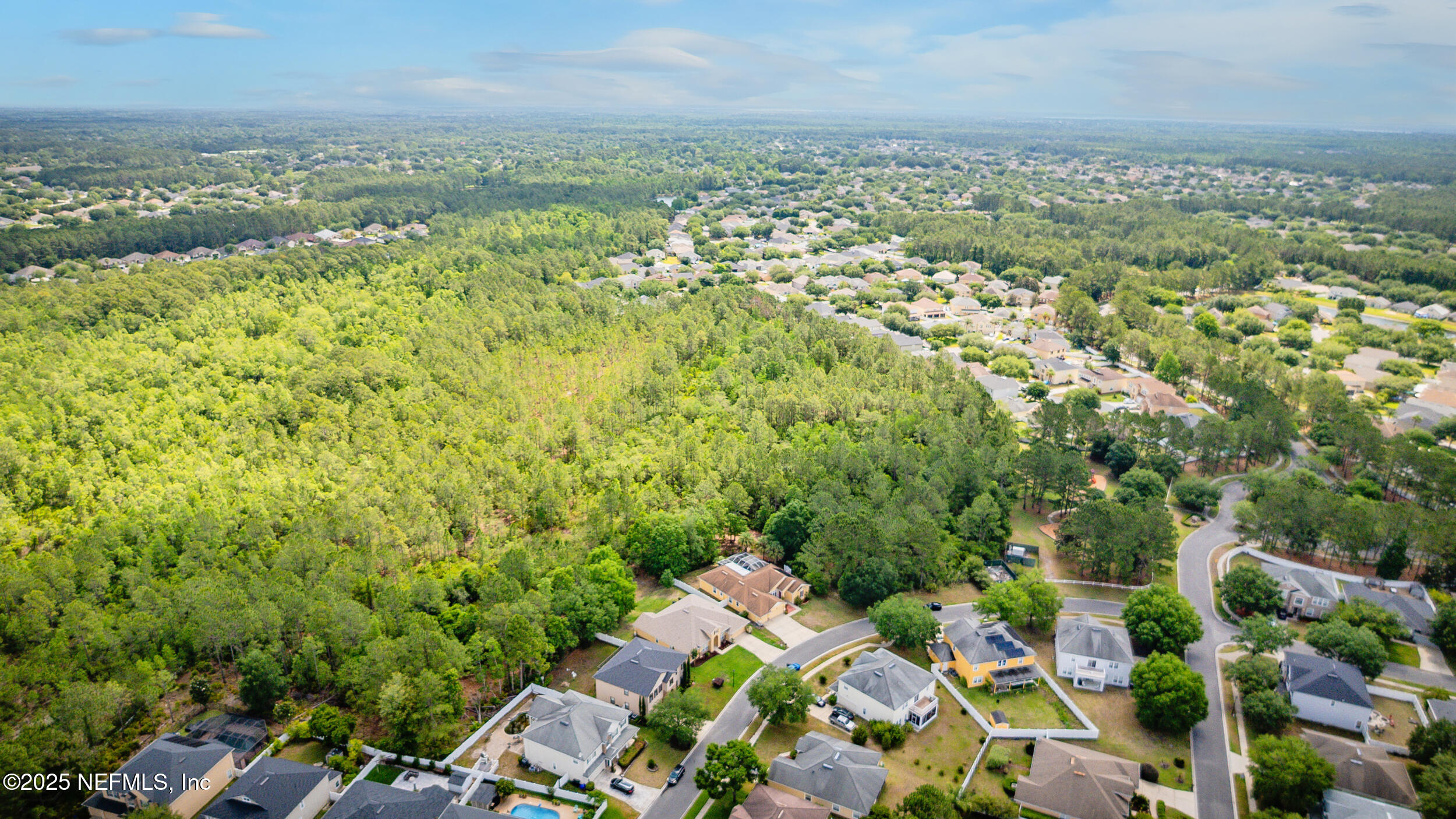 661 WAKEVIEW Drive