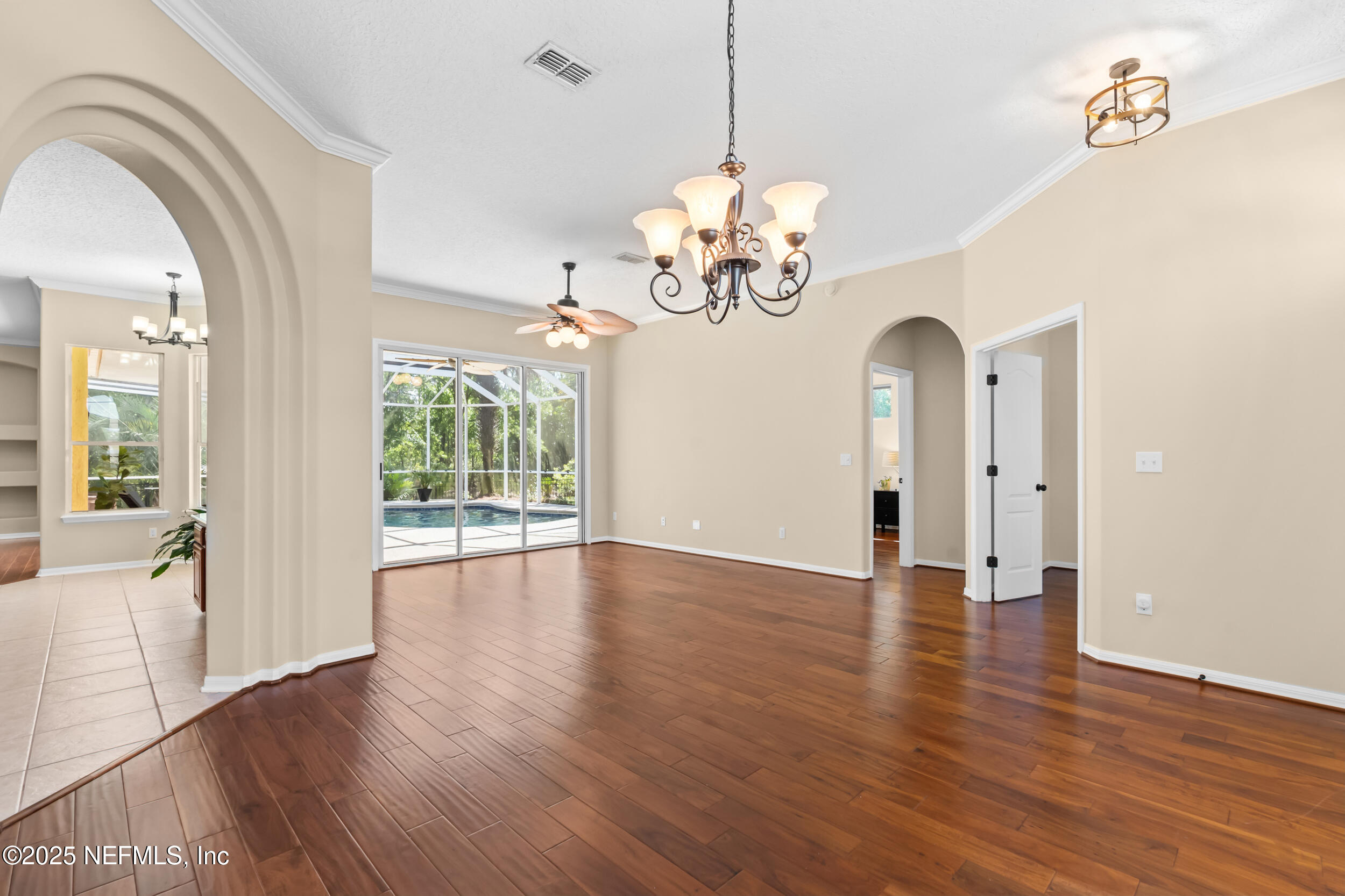 661 WAKEVIEW Drive