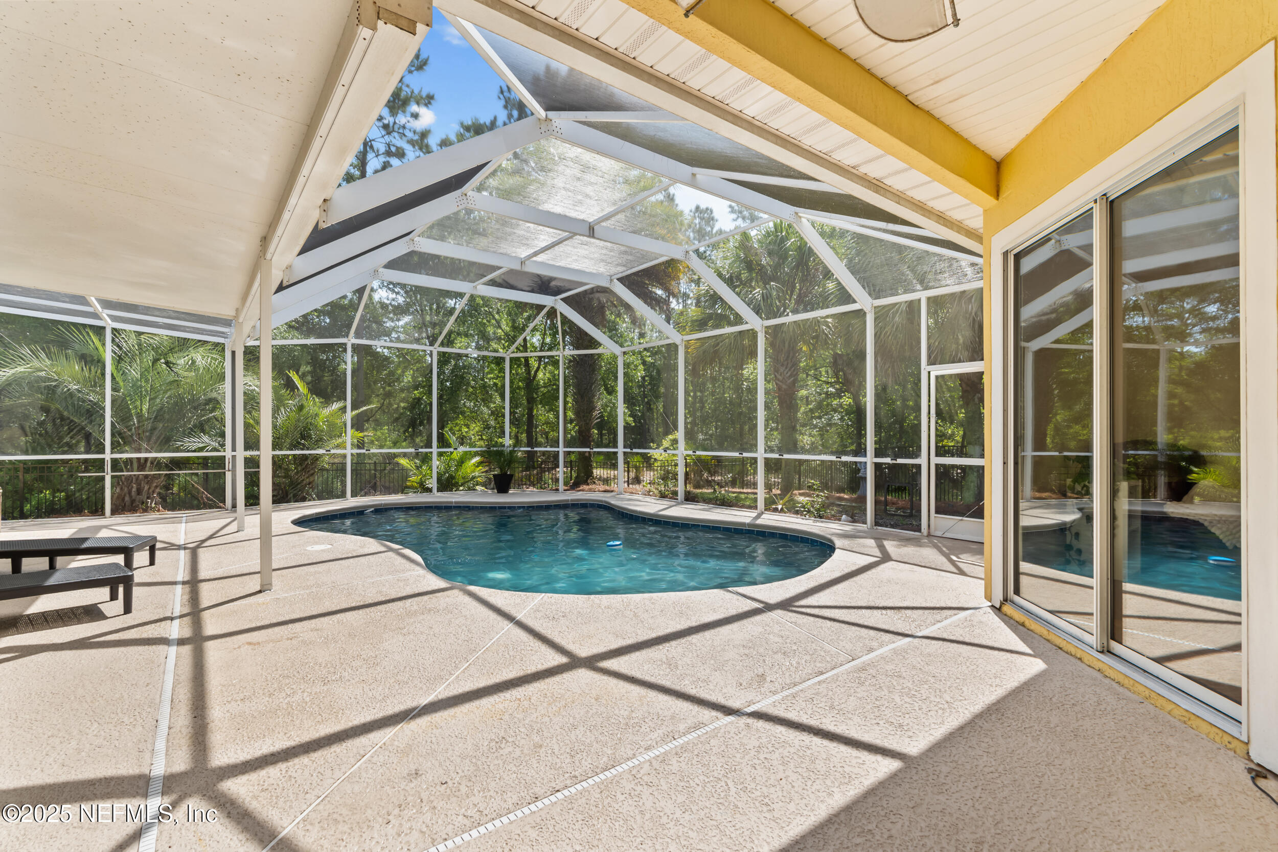 661 WAKEVIEW Drive