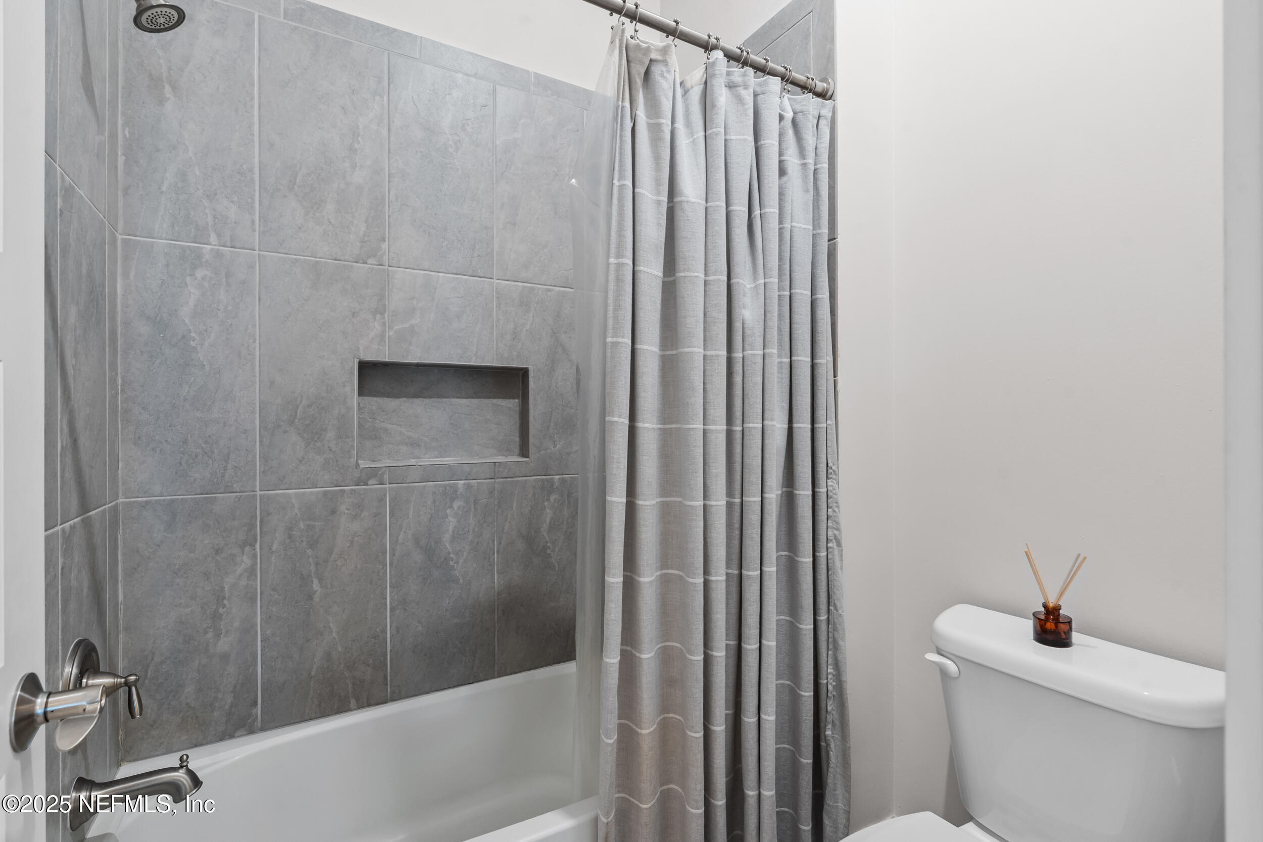 358 QUAIL VISTA Drive