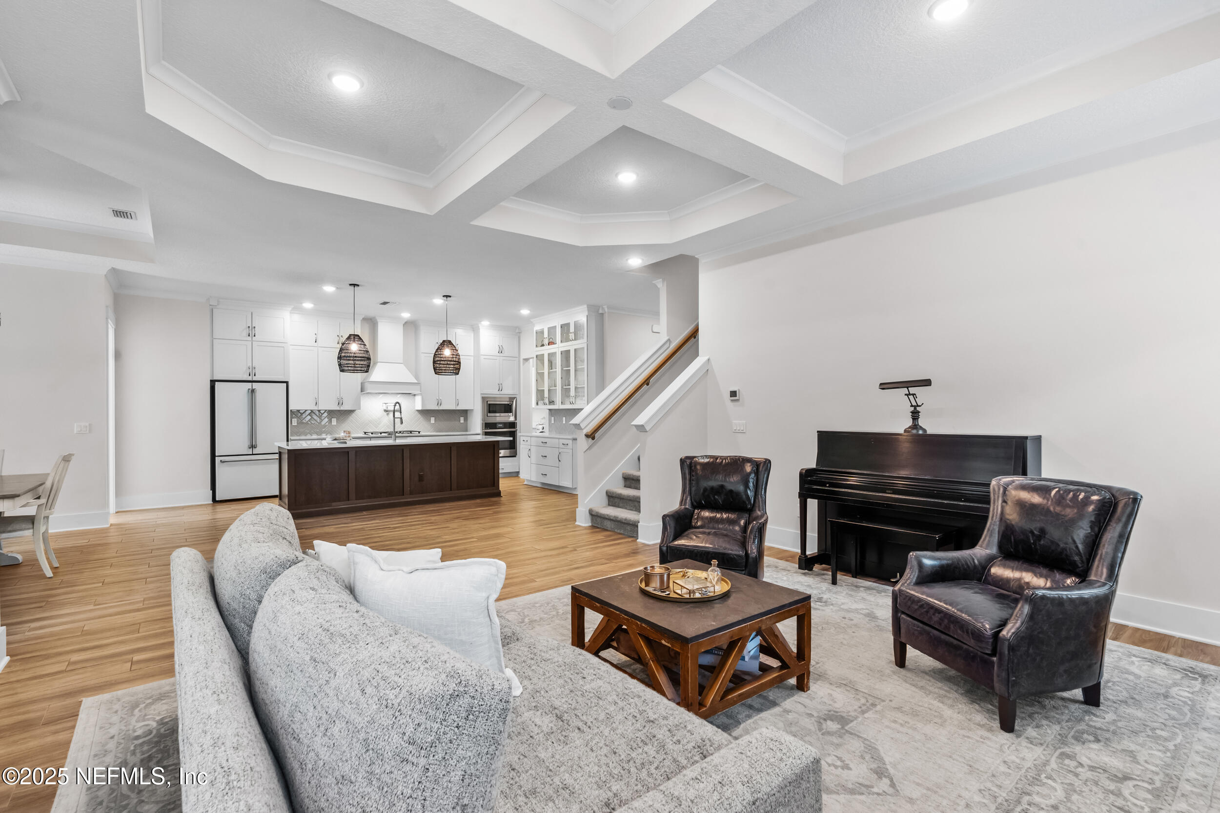 358 QUAIL VISTA Drive