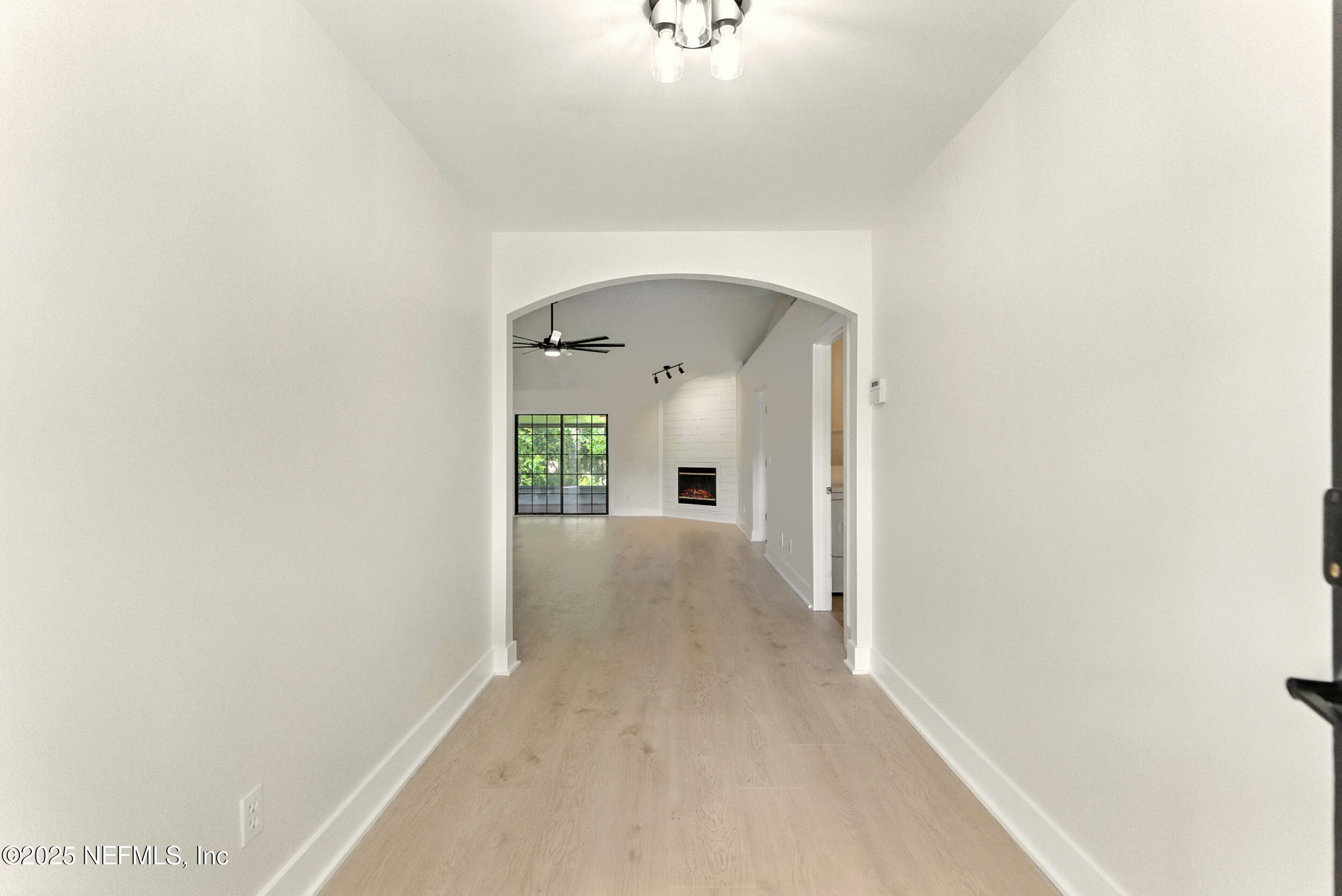 1013 CELEBRANT Drive