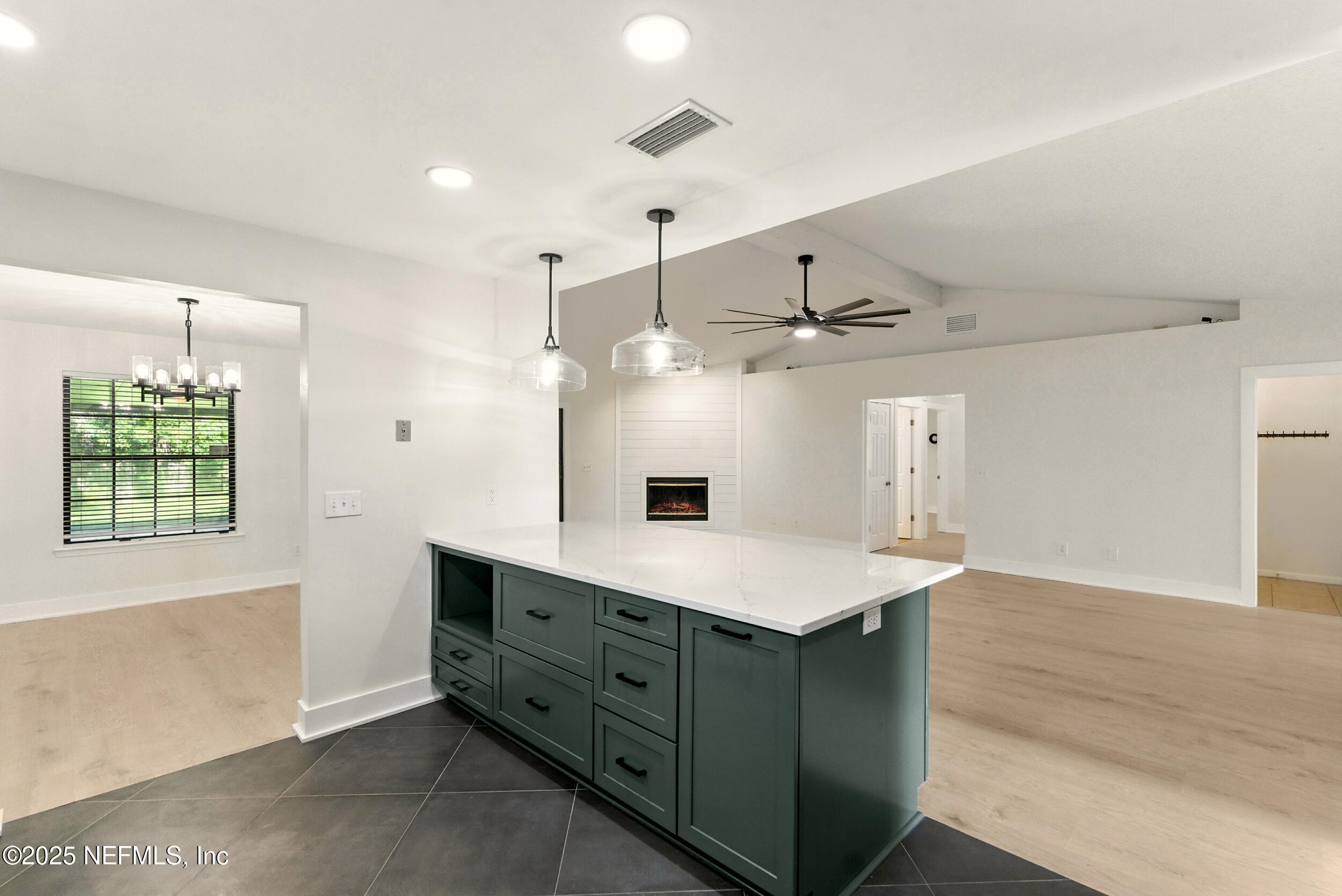1013 CELEBRANT Drive