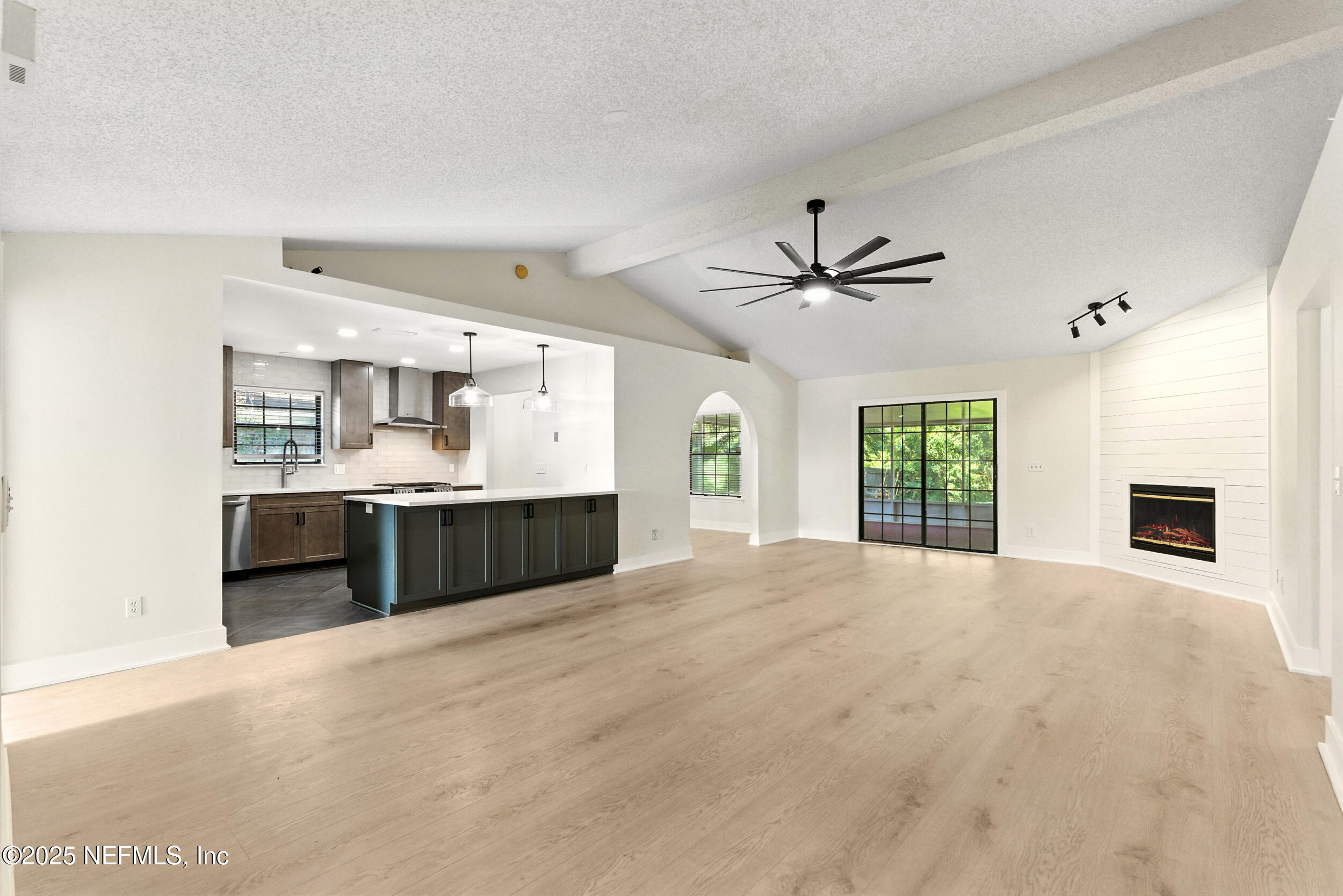 1013 CELEBRANT Drive