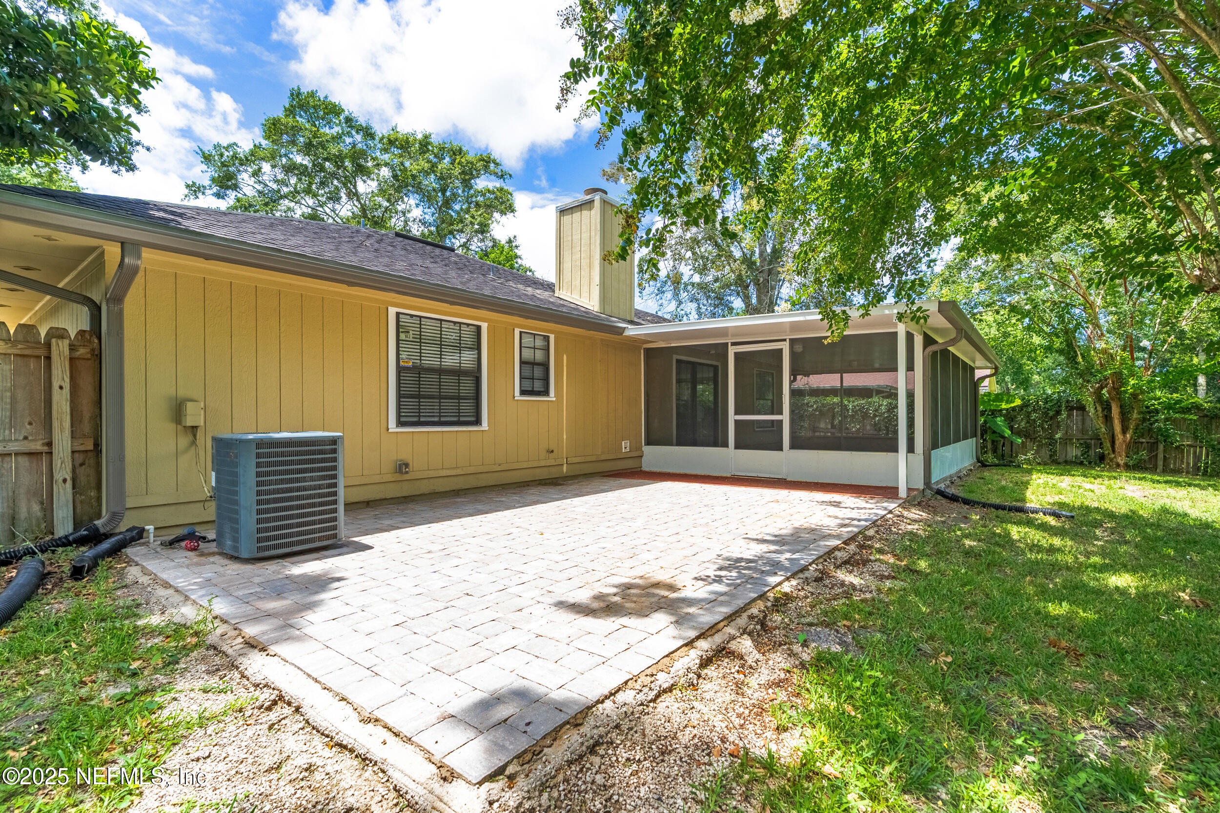 1013 CELEBRANT Drive