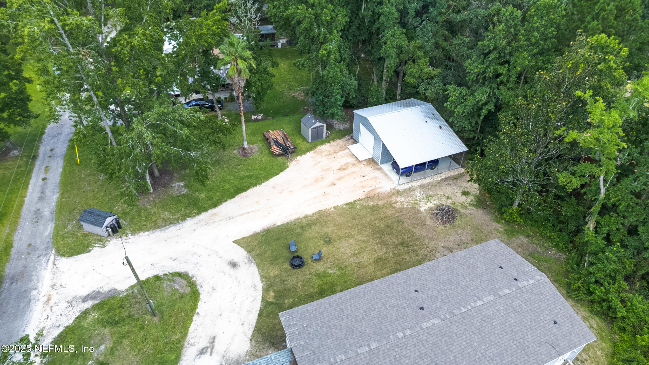 211 KNIGHT BOXX Road