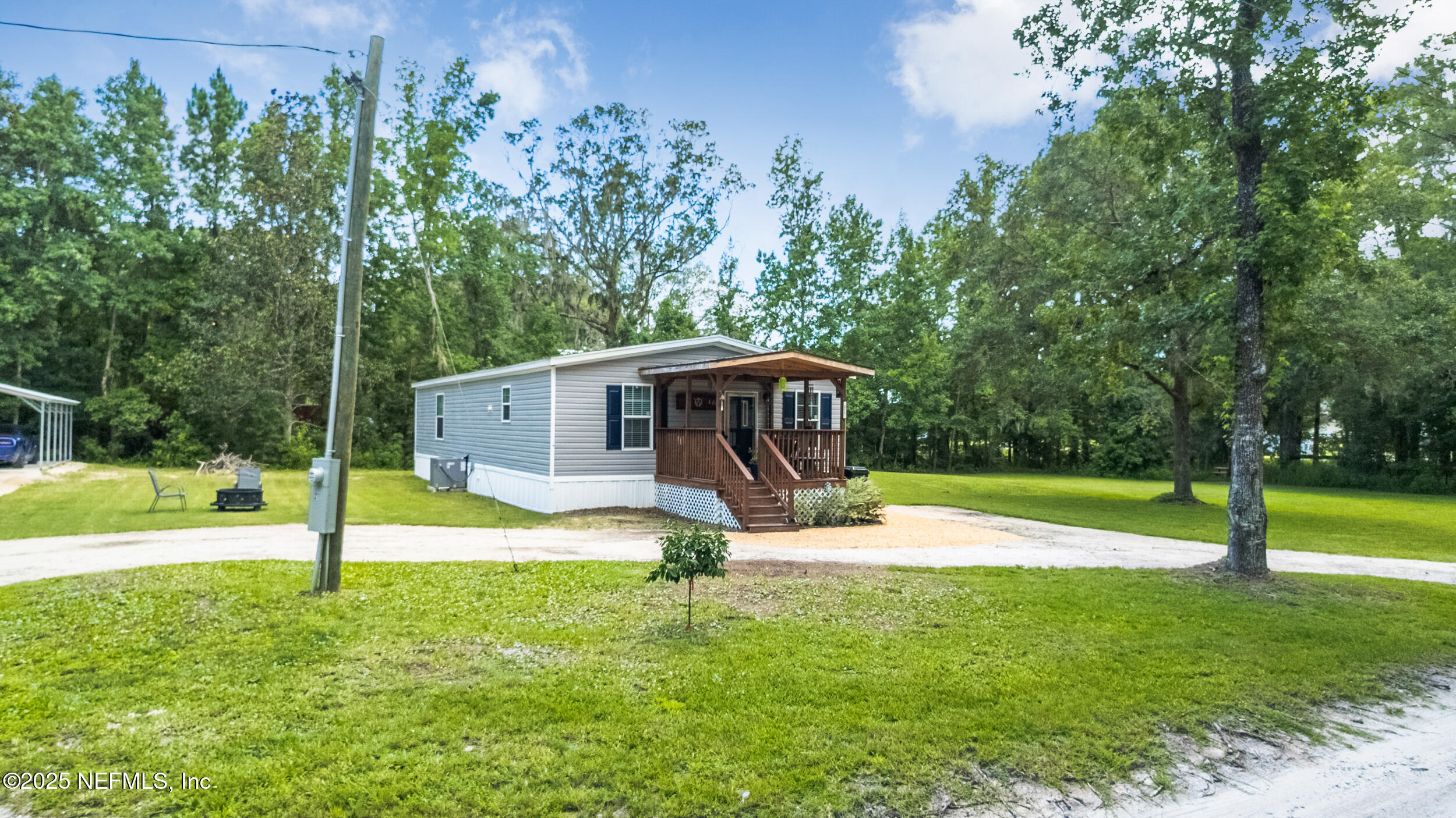 211 KNIGHT BOXX Road