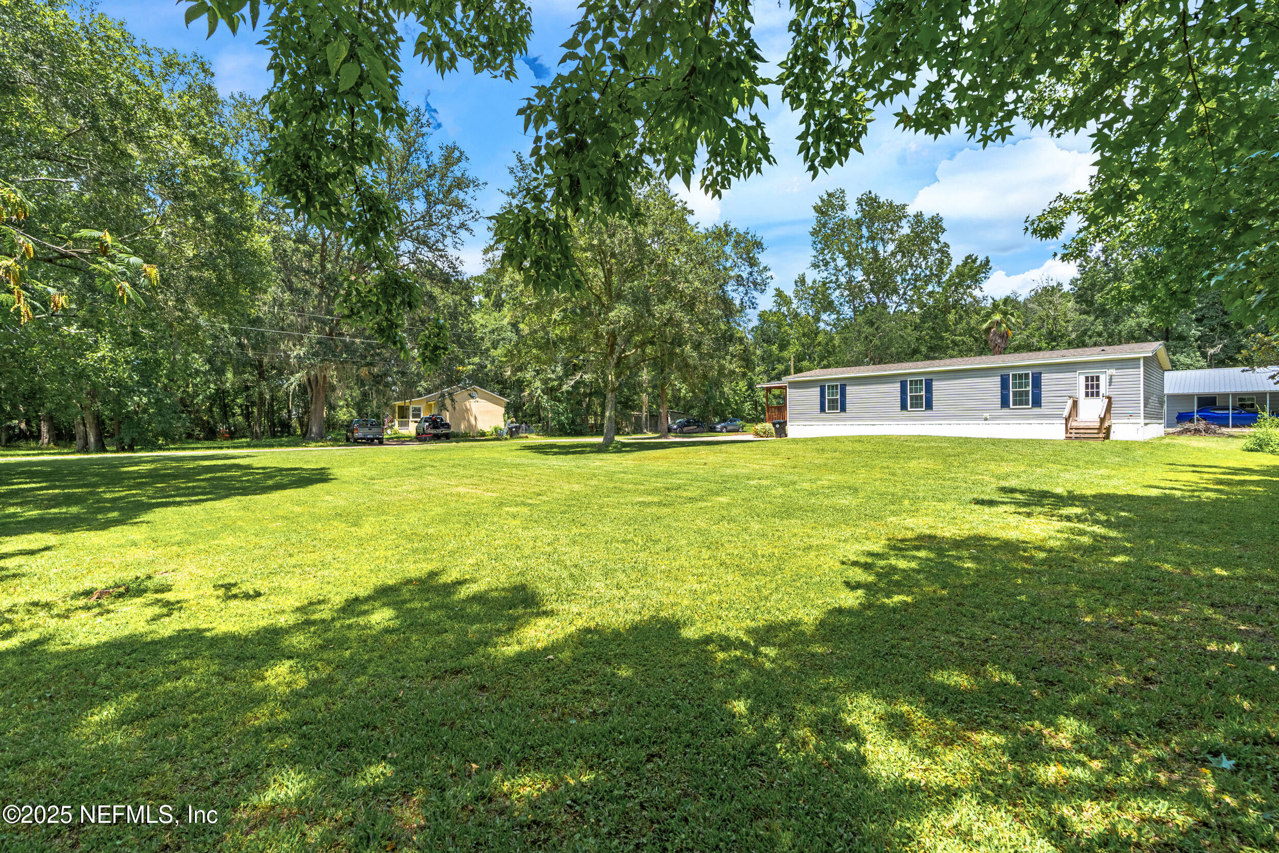 211 KNIGHT BOXX Road