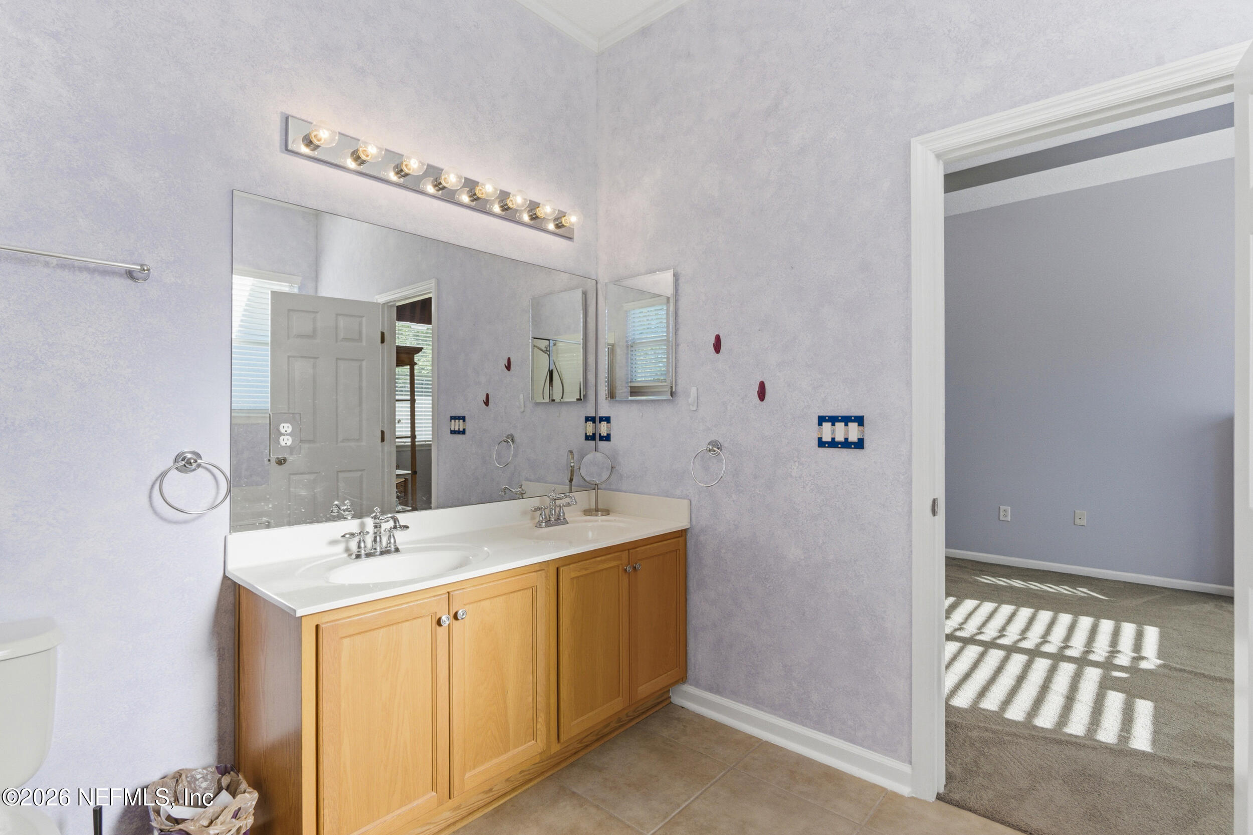 2510 BRITNEY LAKES Lane
