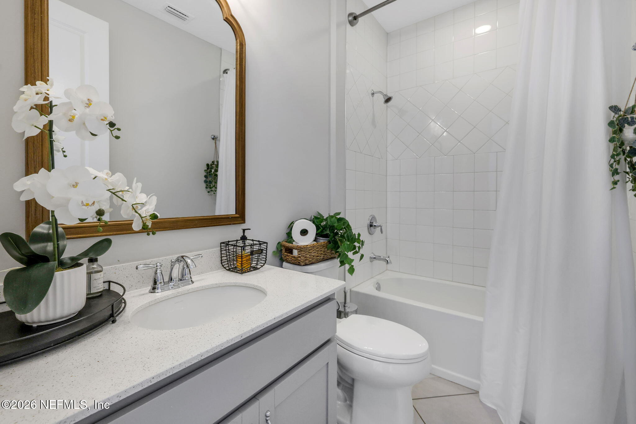 12 VERDURE Street, St. Johns