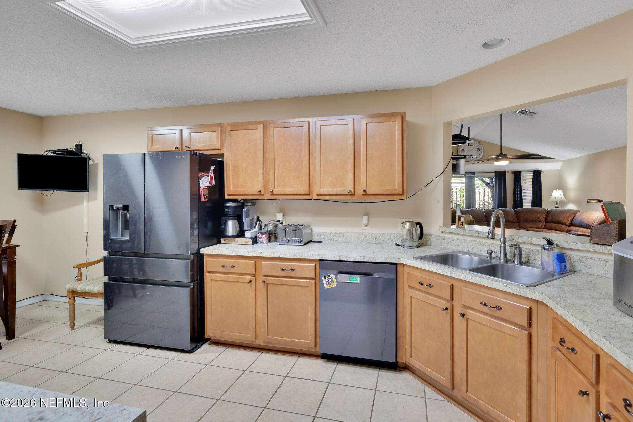 8457 SUGARTREE Drive