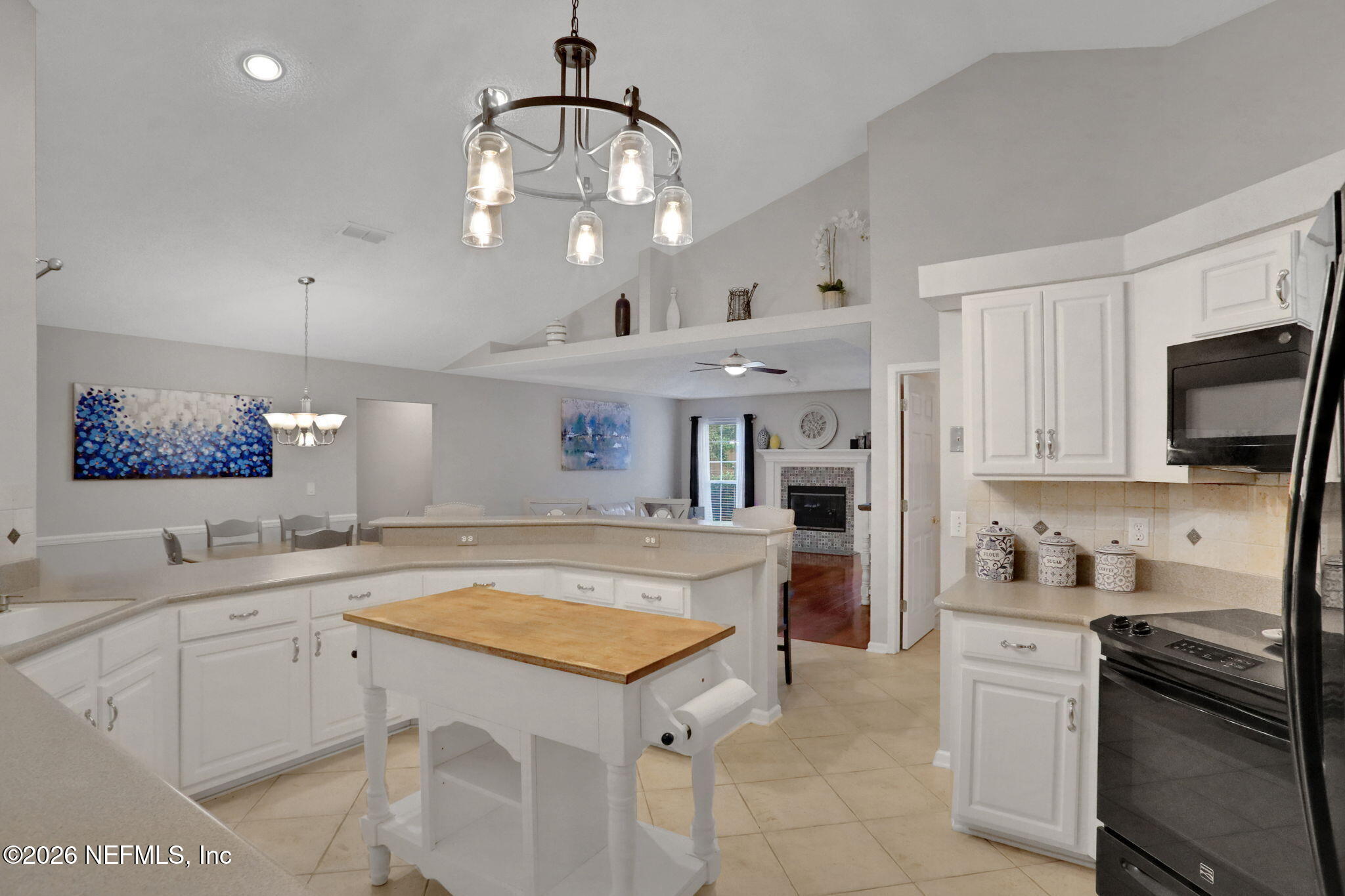 1860 ROYAL FERN Lane