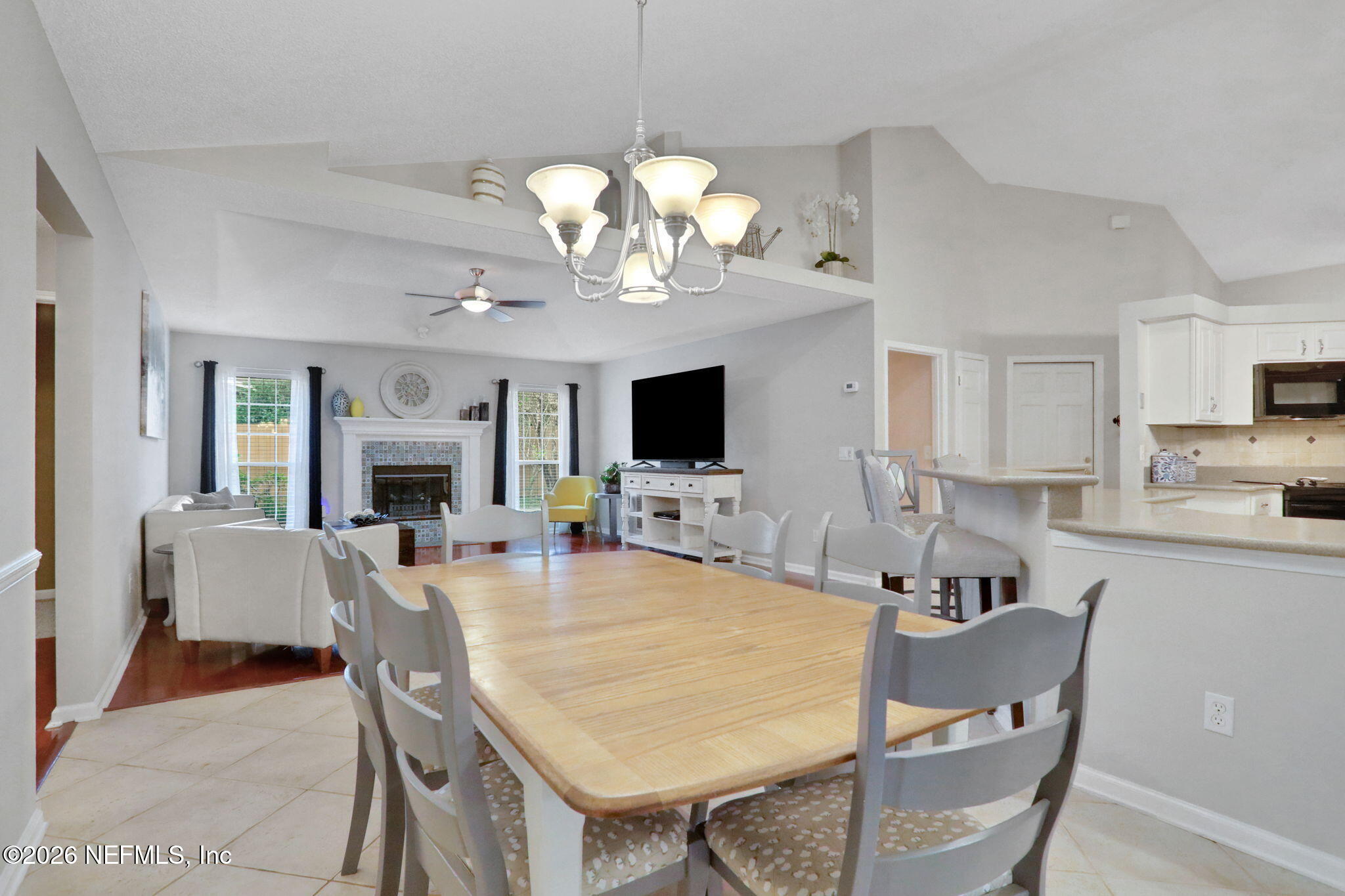 1860 ROYAL FERN Lane