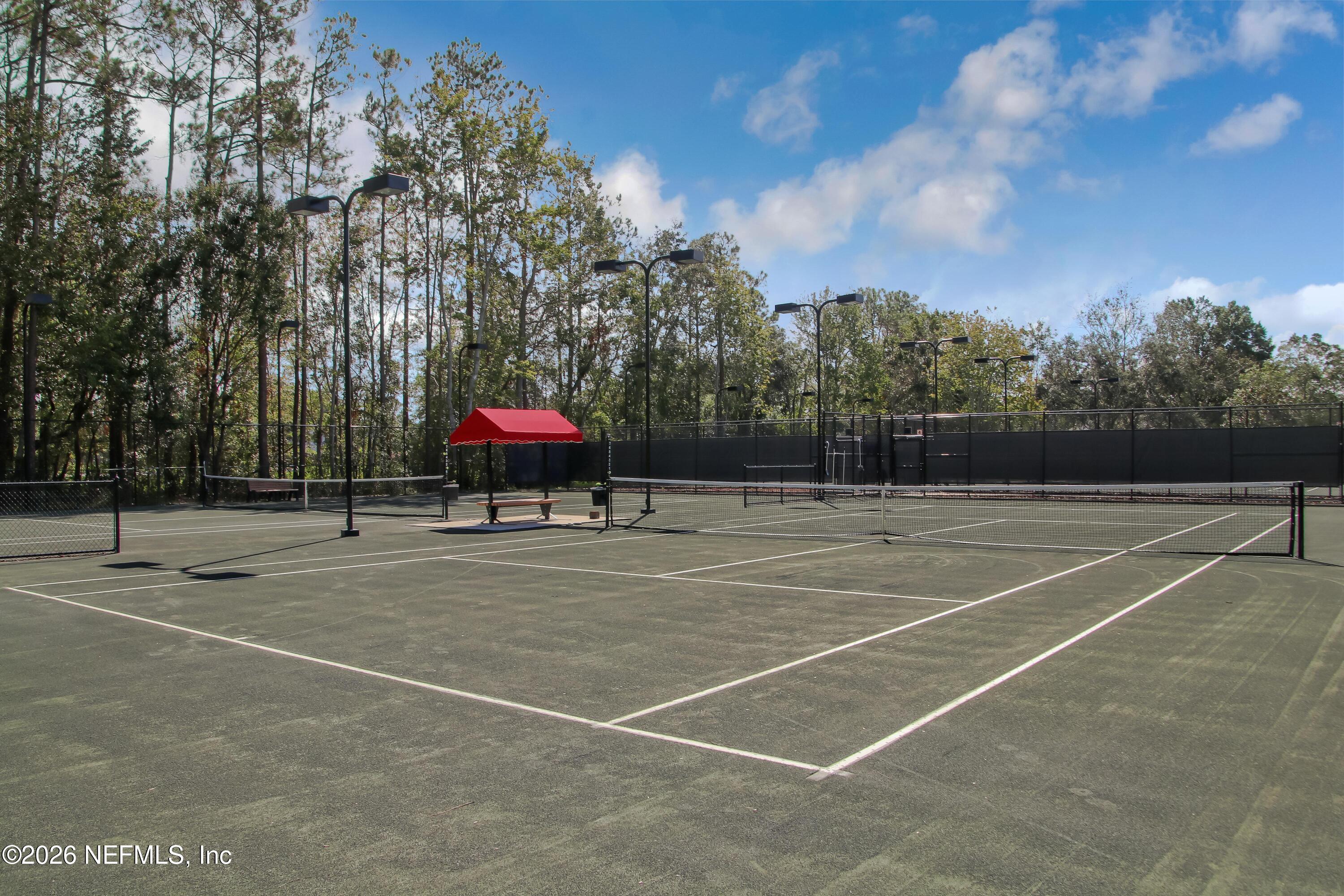 1860 ROYAL FERN Lane