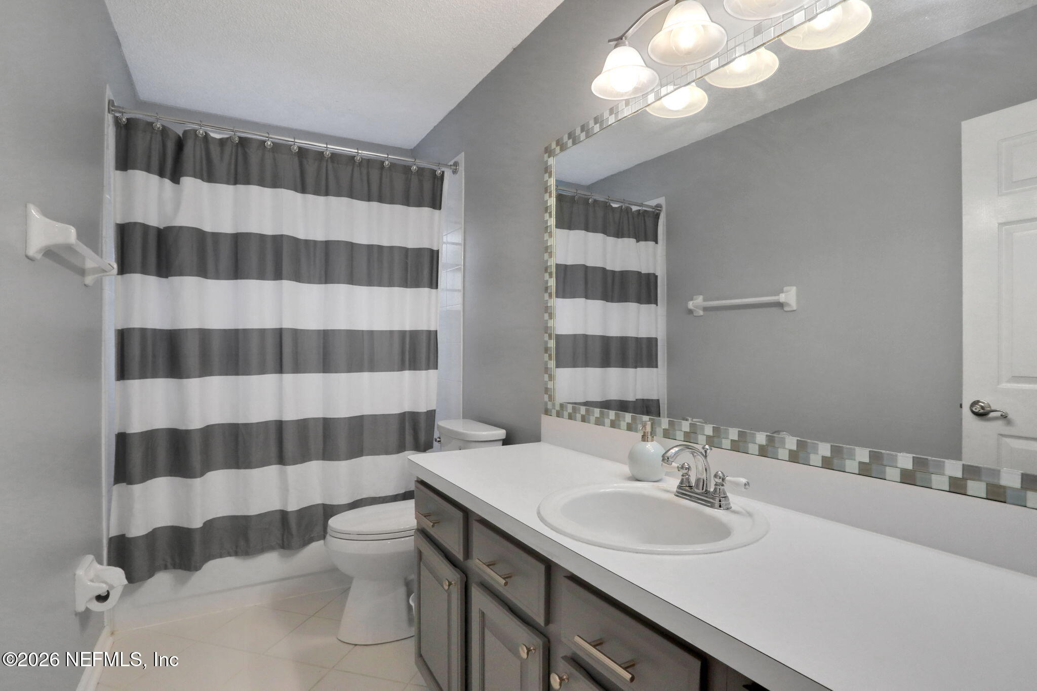 1860 ROYAL FERN Lane