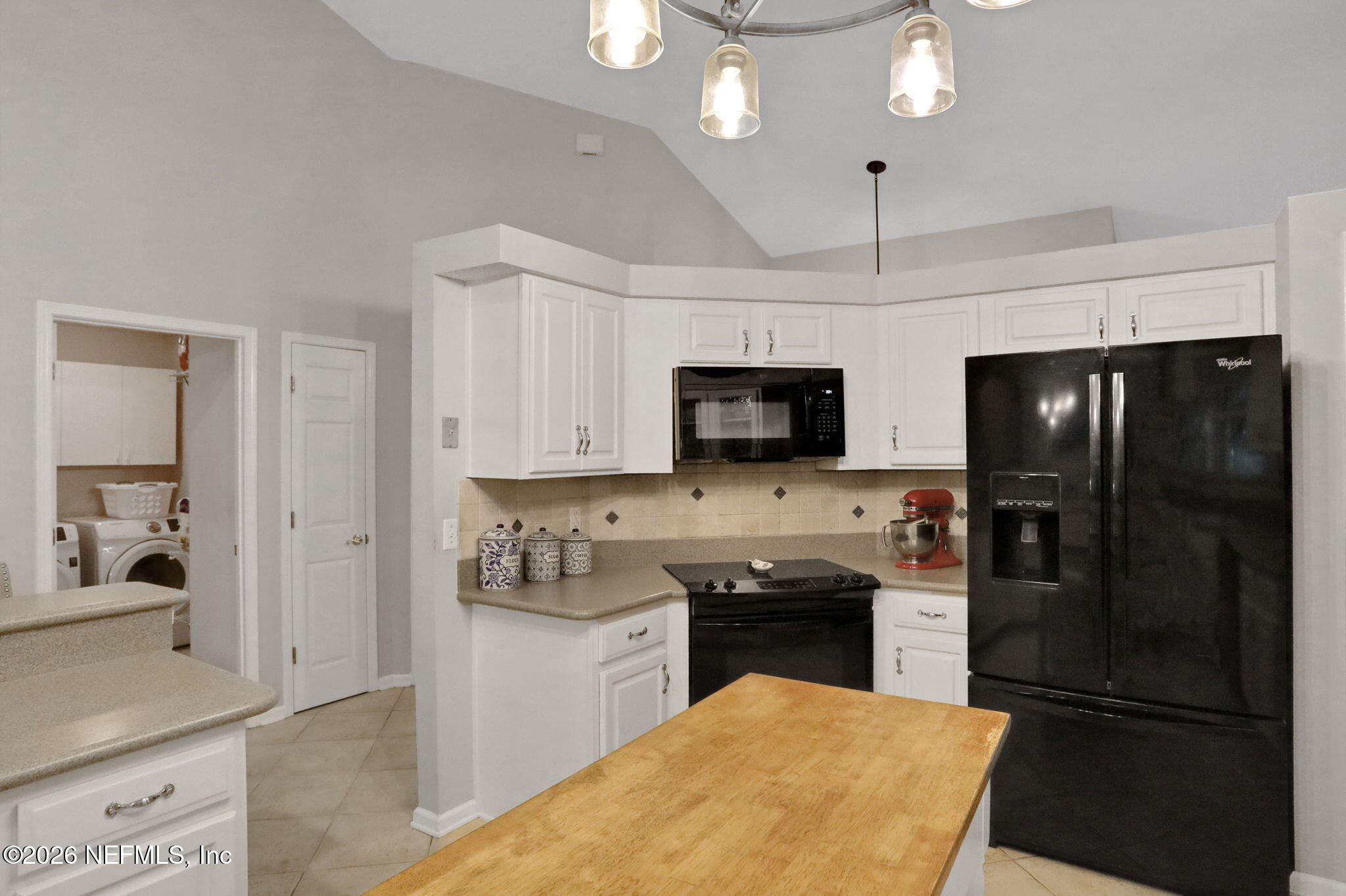 1860 ROYAL FERN Lane