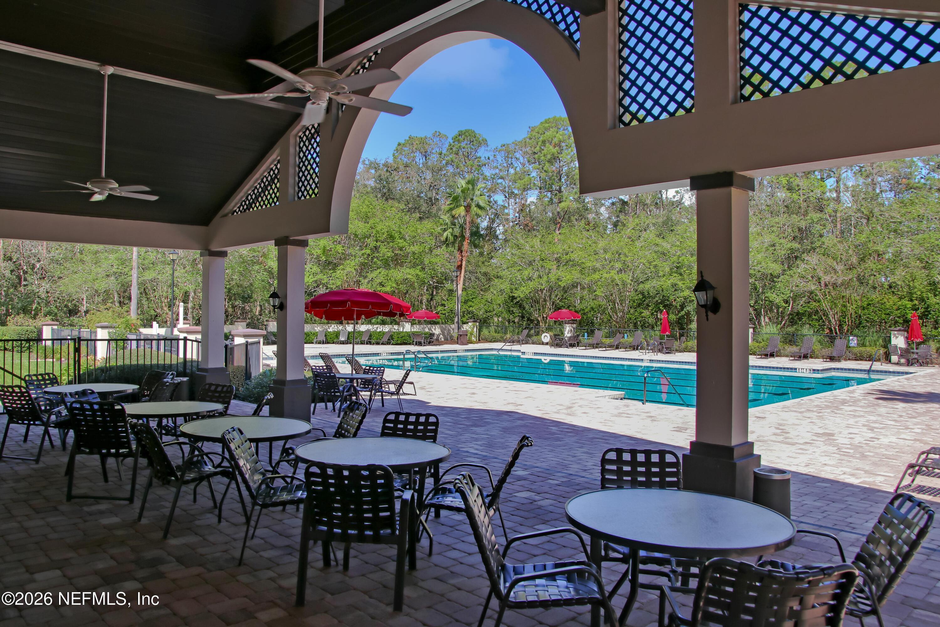 1860 ROYAL FERN Lane