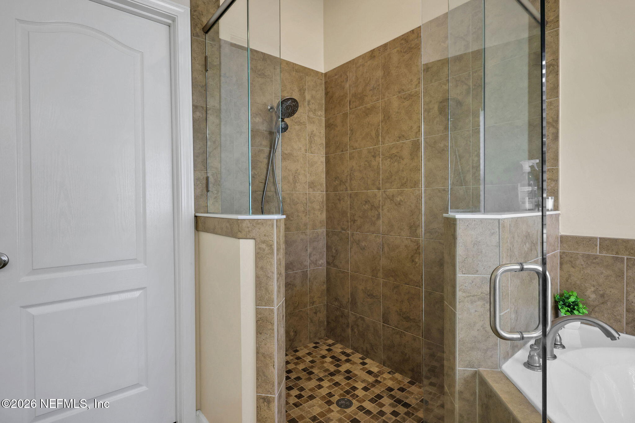 1521 LANTERN LIGHT Trail