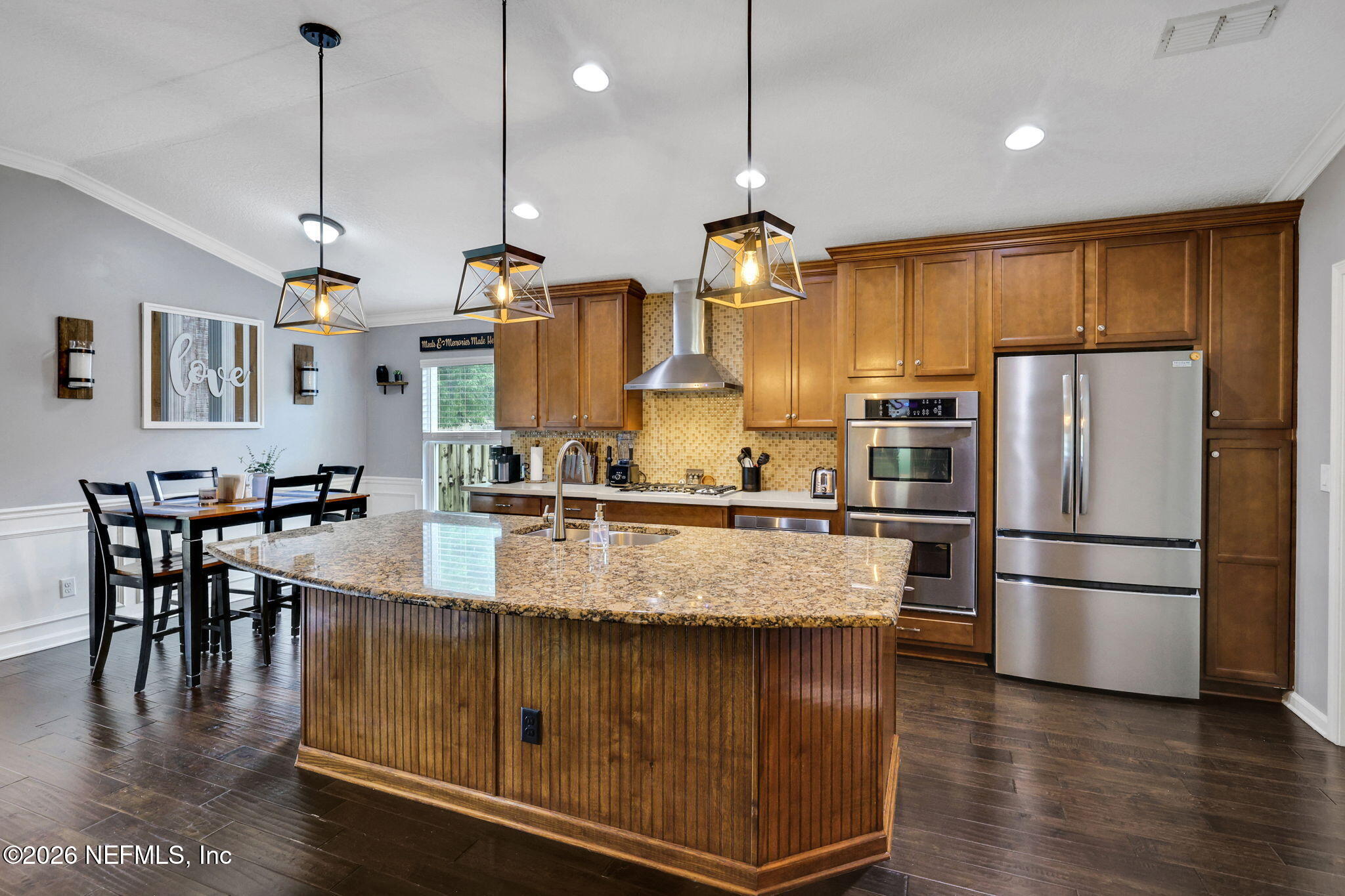 1521 LANTERN LIGHT Trail